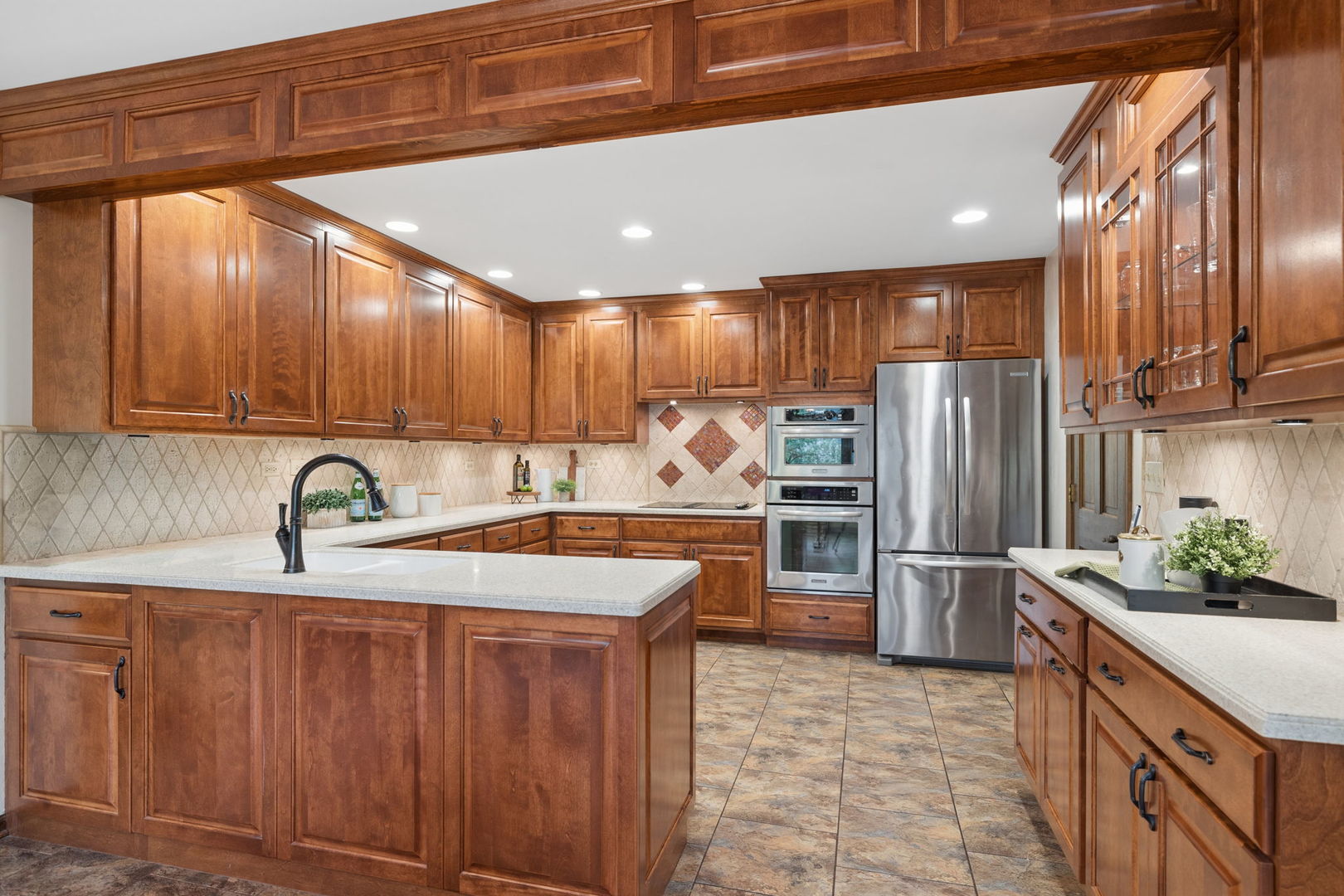 946 Montgomery Court