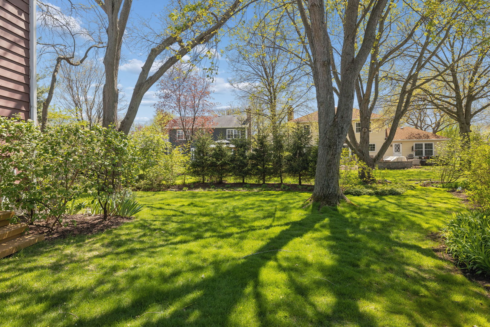 946 Montgomery Court