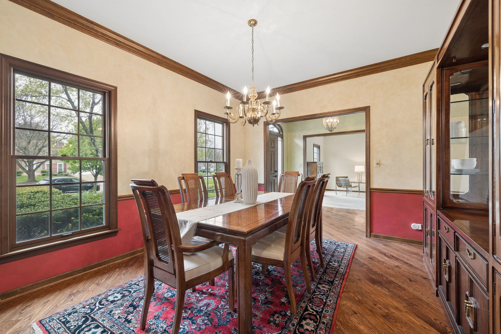 946 Montgomery Court