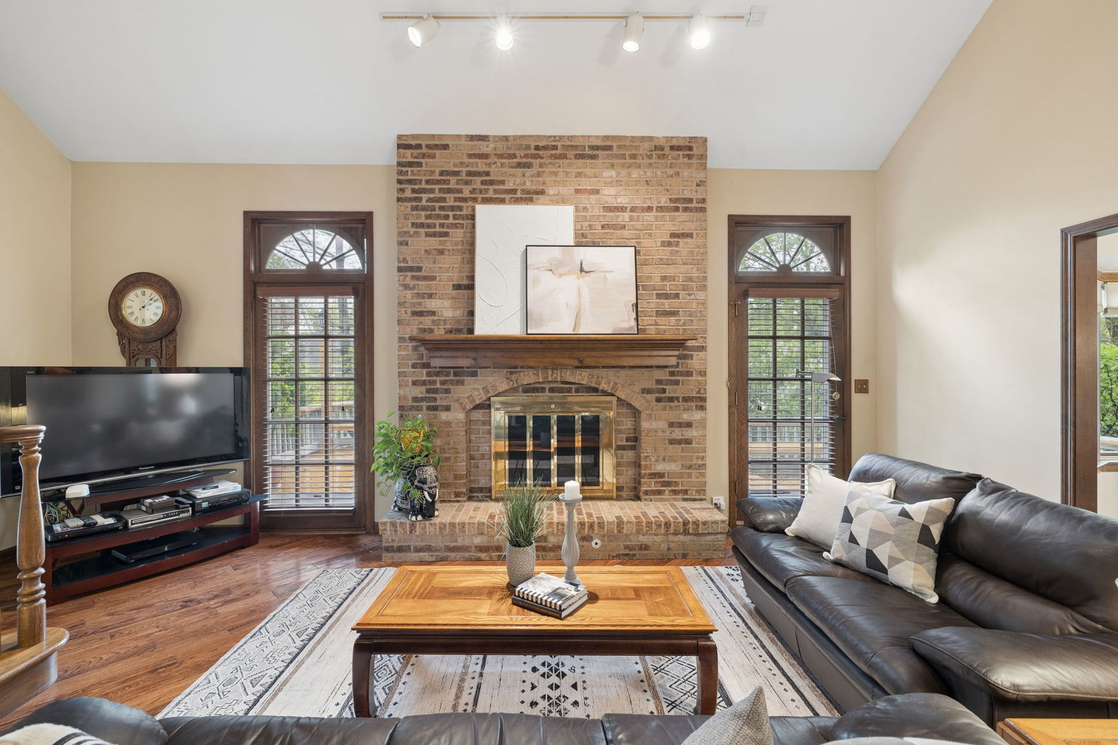 946 Montgomery Court