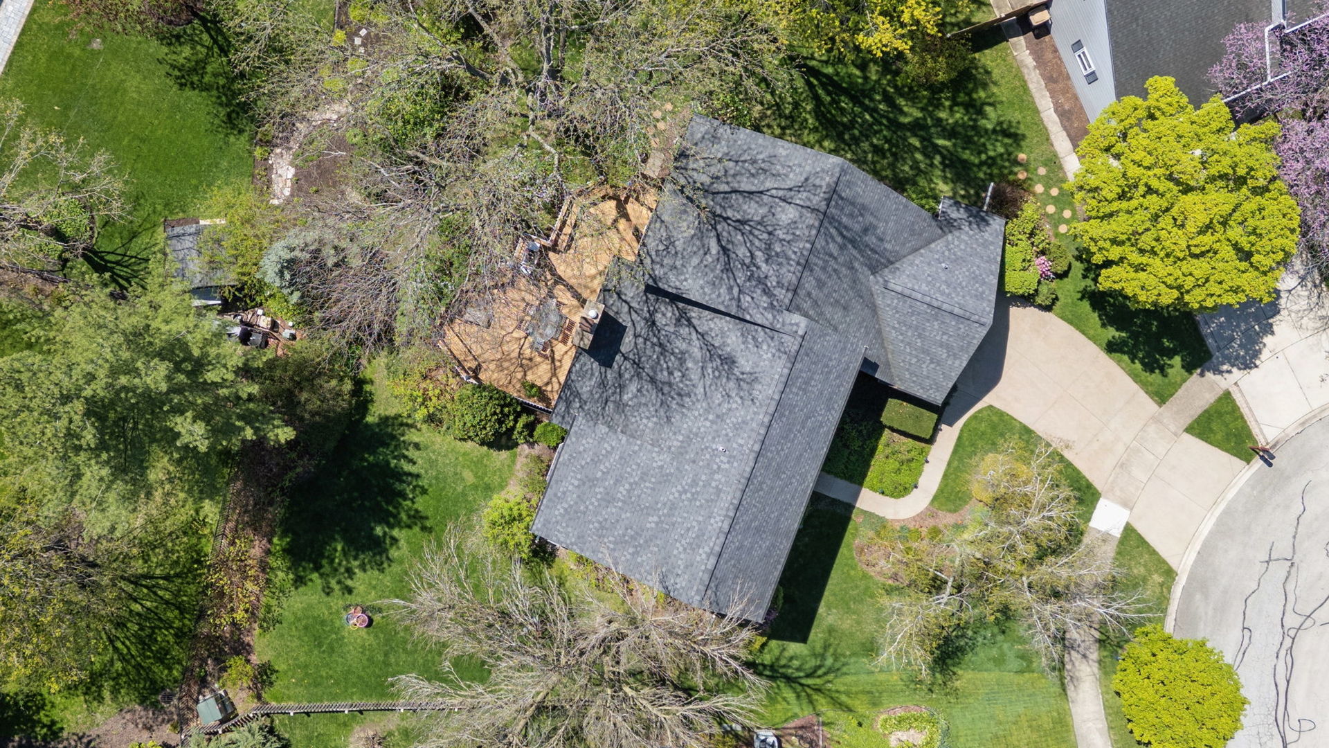 946 Montgomery Court