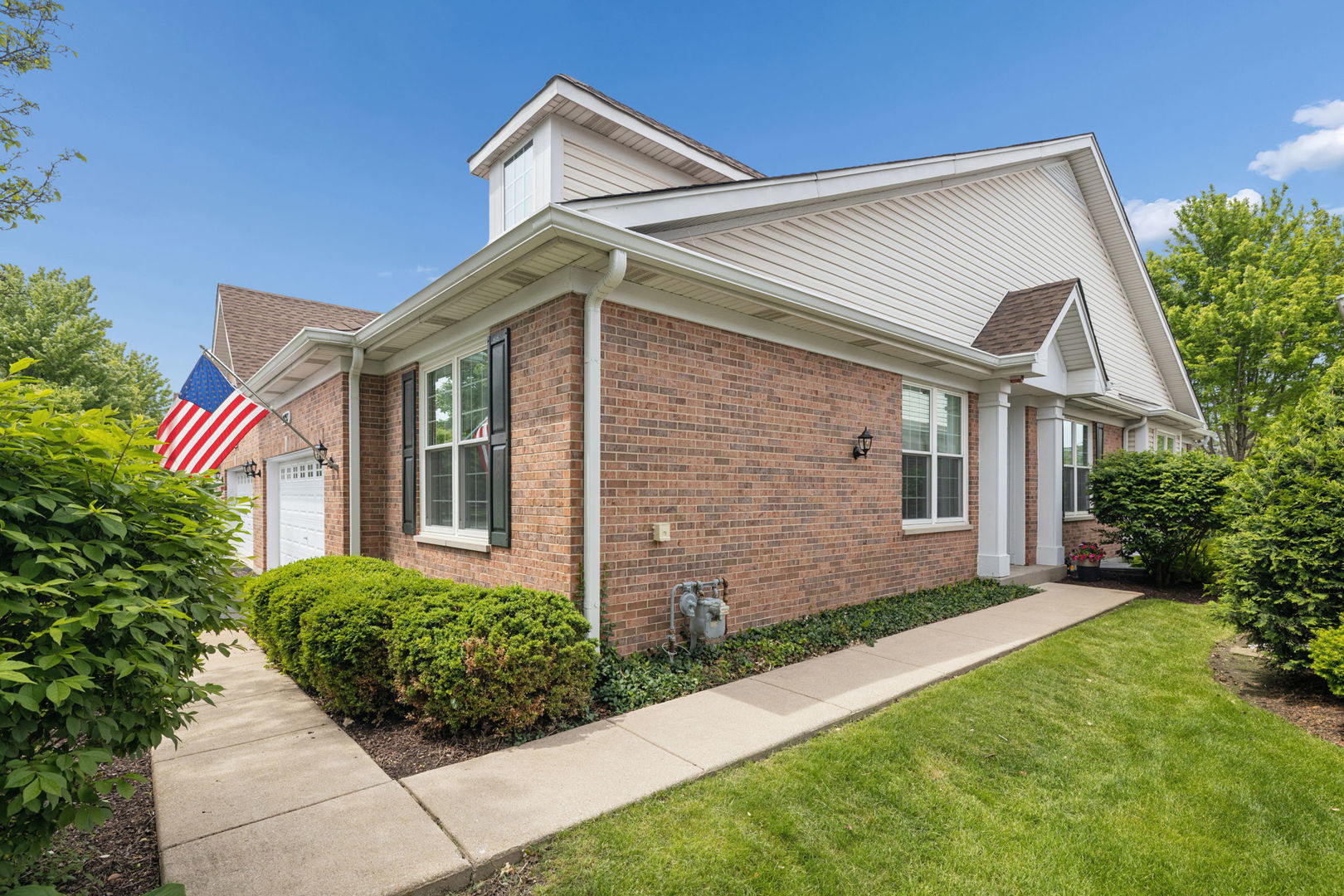 2893 Bond Circle Unit: 2893