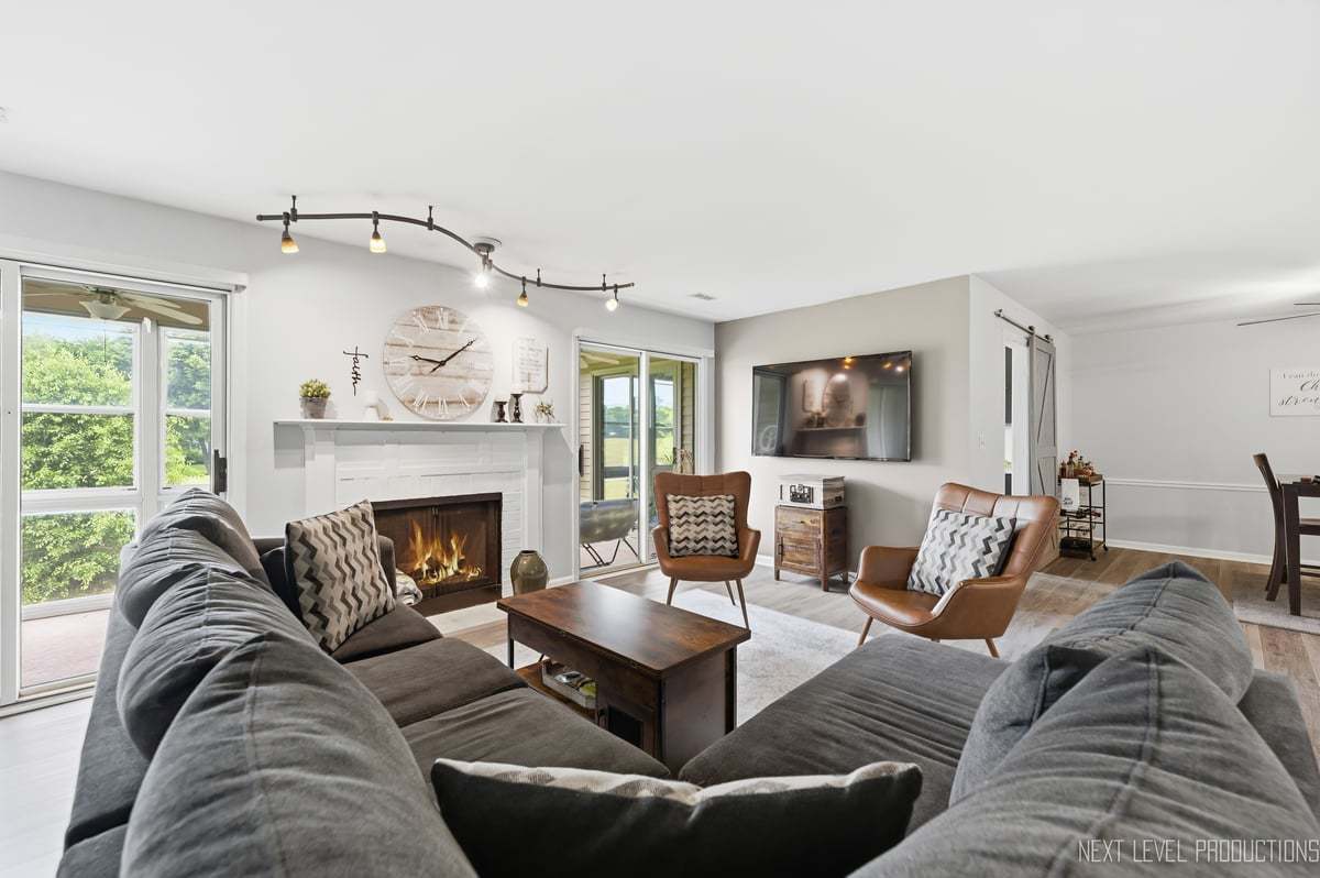 117 Dunham Place Common Unit: 117