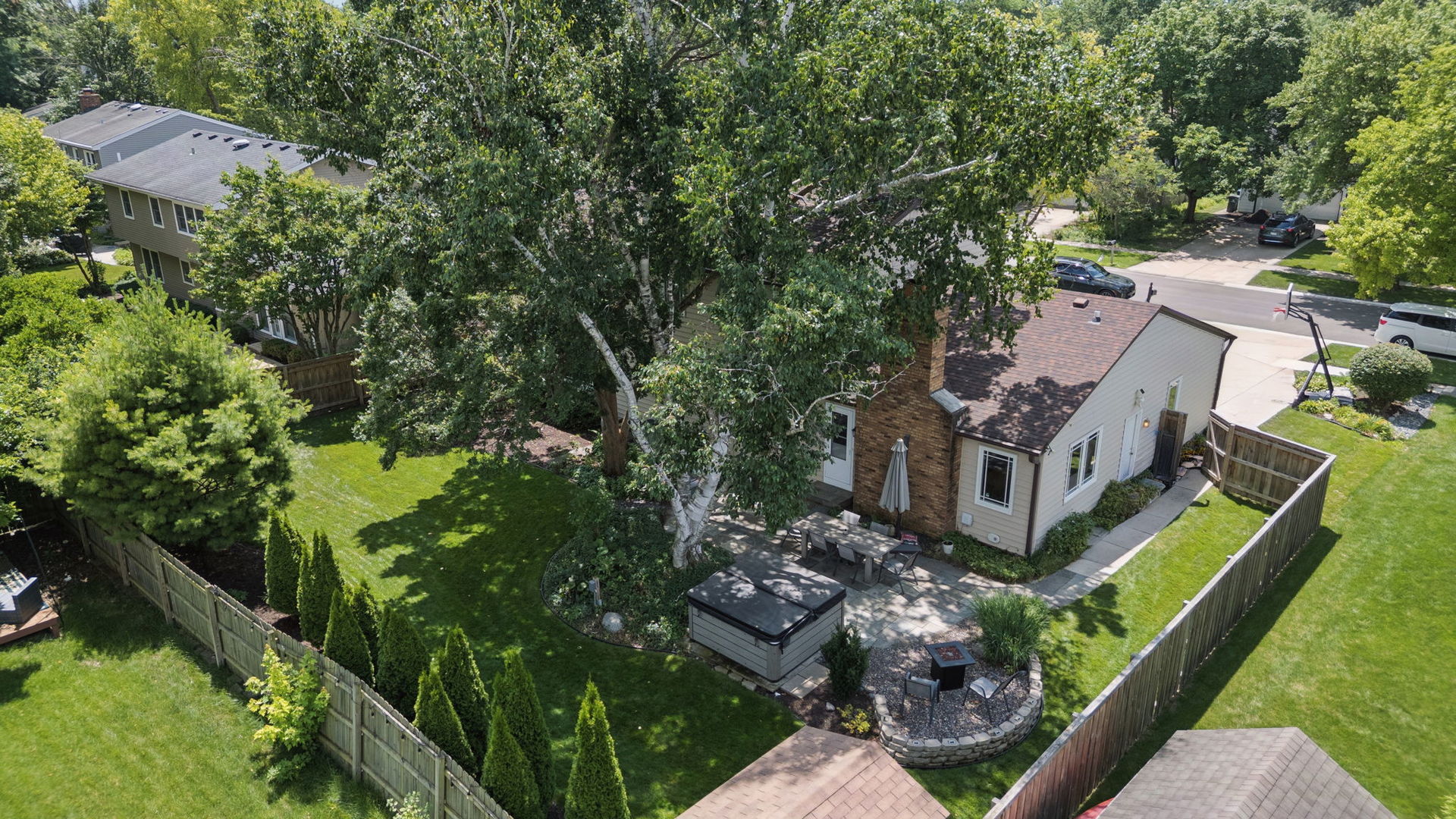 616 Edward Road