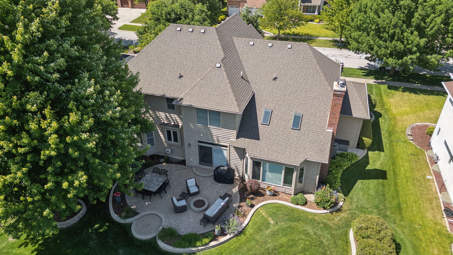 2612 Charlestowne Lane