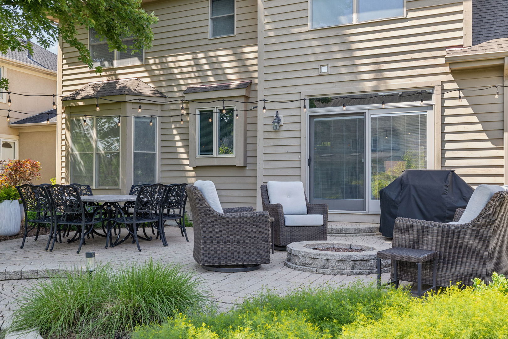 2612 Charlestowne Lane