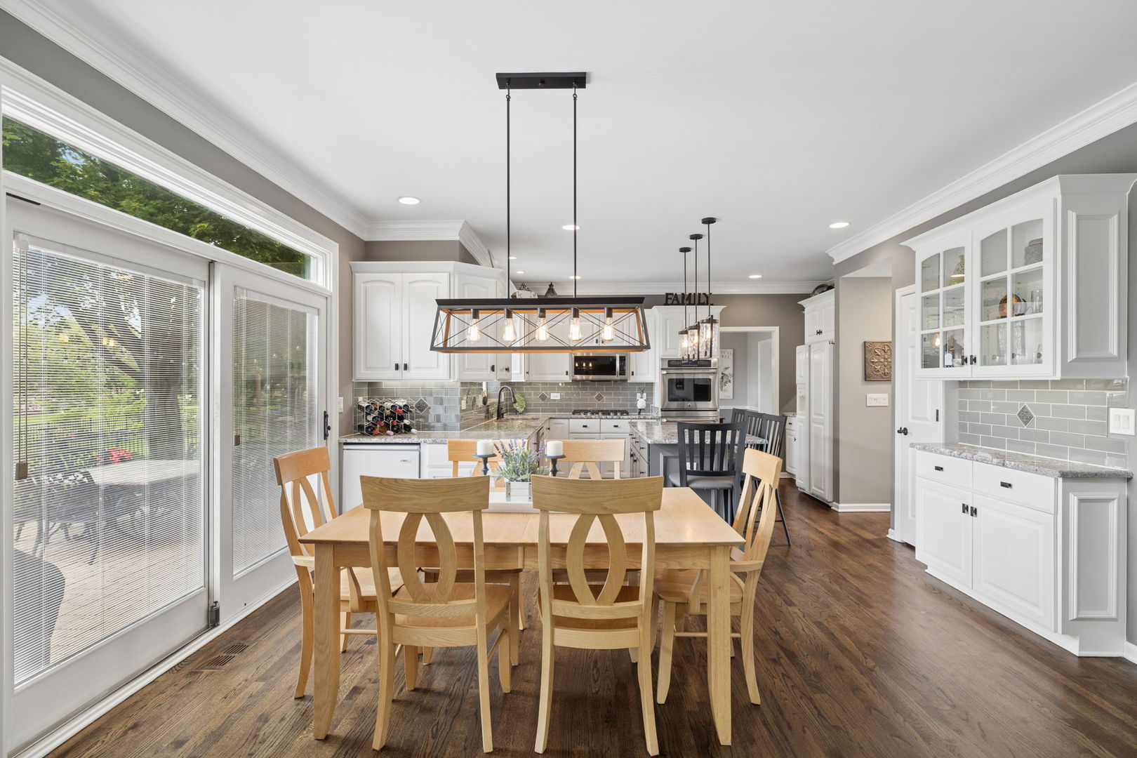 2612 Charlestowne Lane