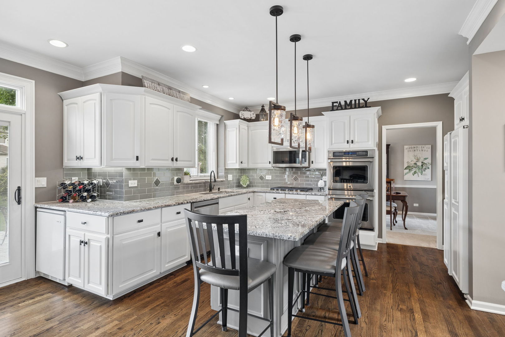 2612 Charlestowne Lane