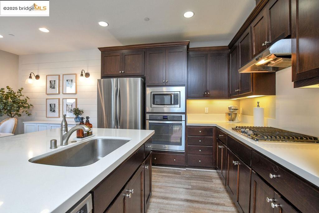 190 Willowrun Way