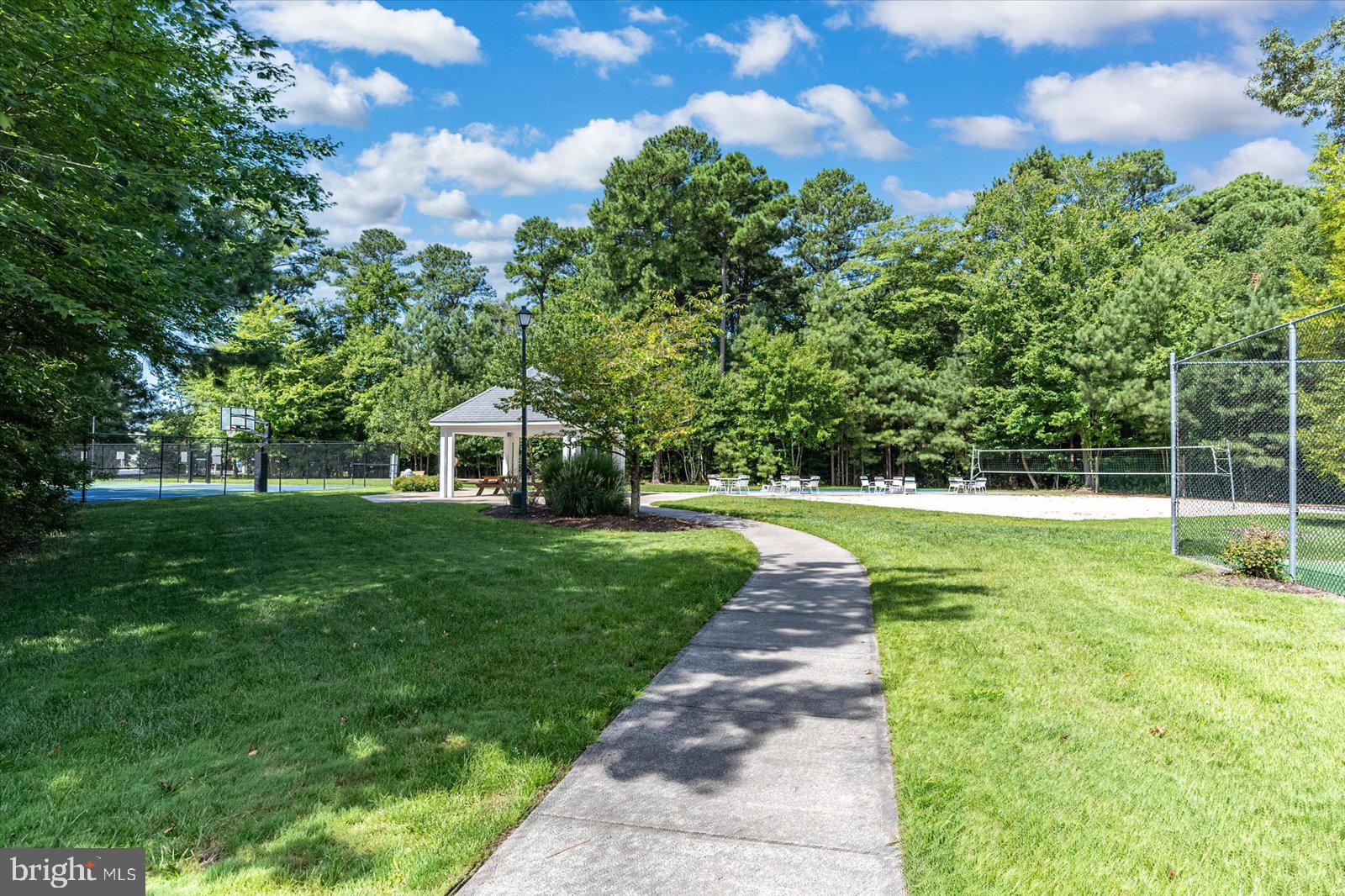 36918 CREEKHAVEN DRIVE