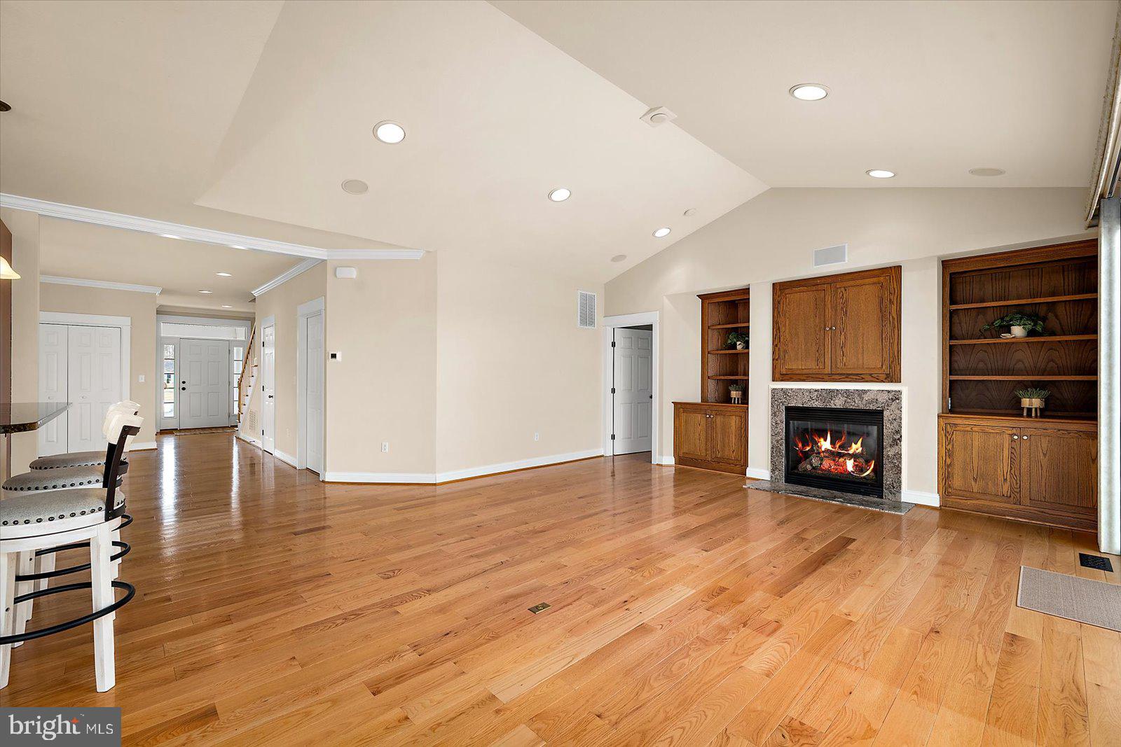 36918 CREEKHAVEN DRIVE