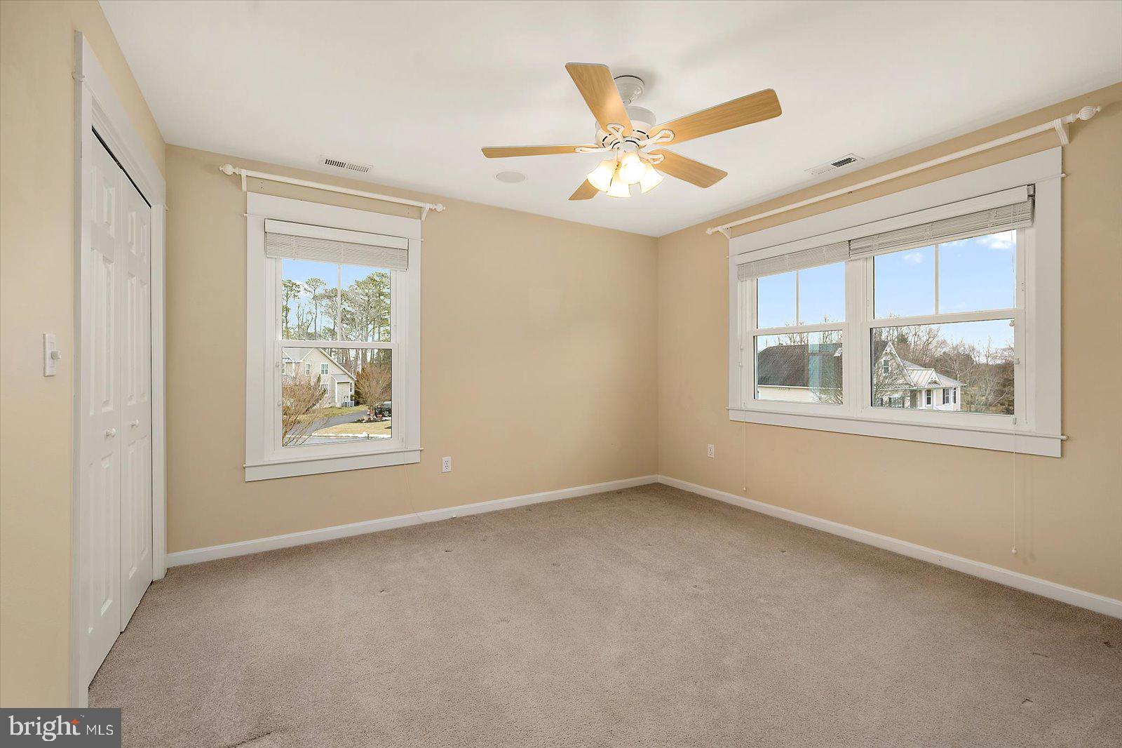 36918 CREEKHAVEN DRIVE