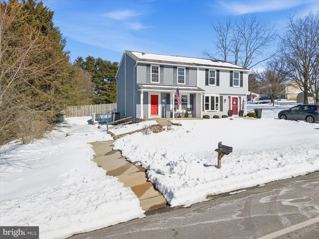 76 HOOK ROAD