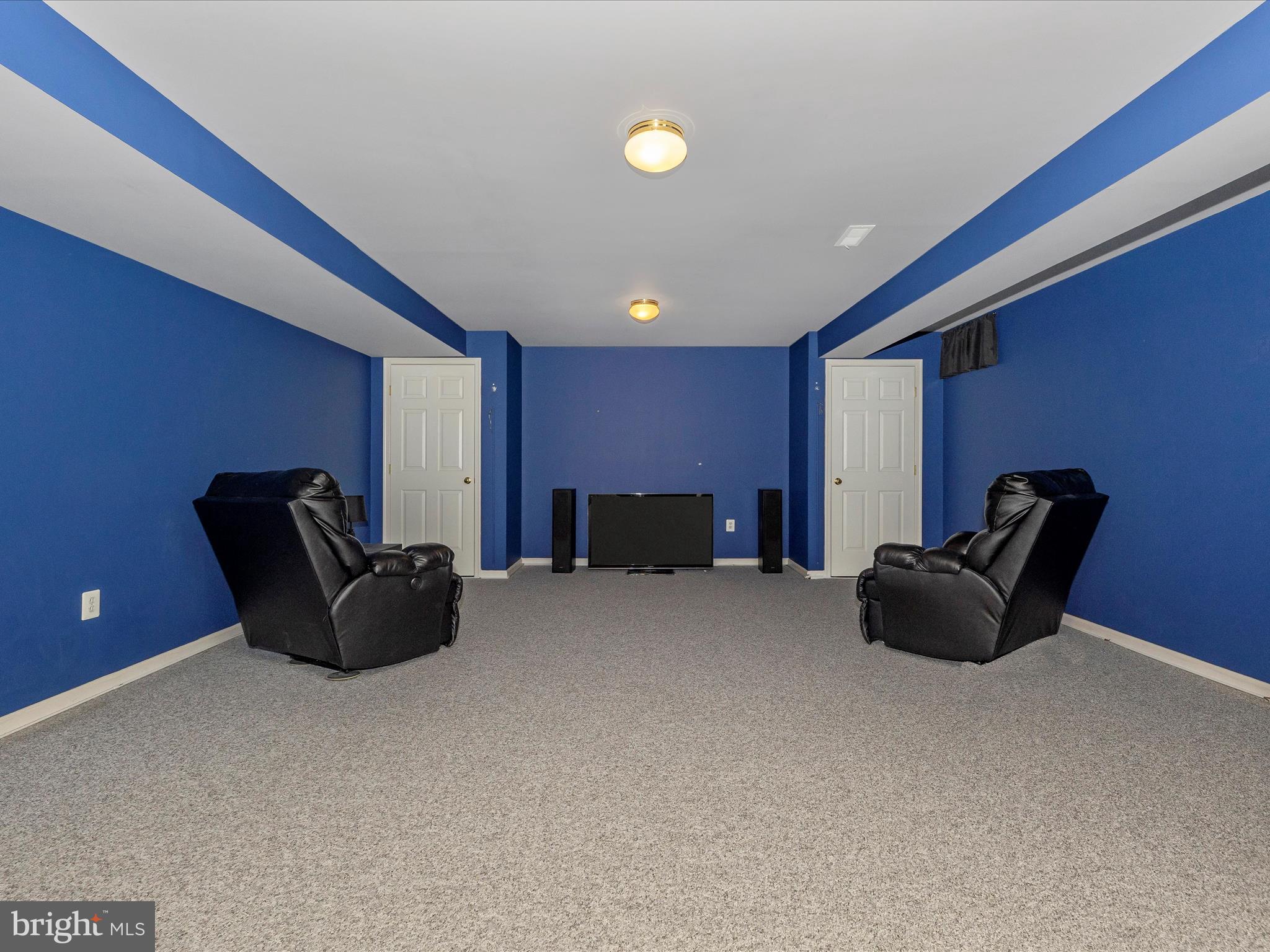 15 N POINTE TERRACE