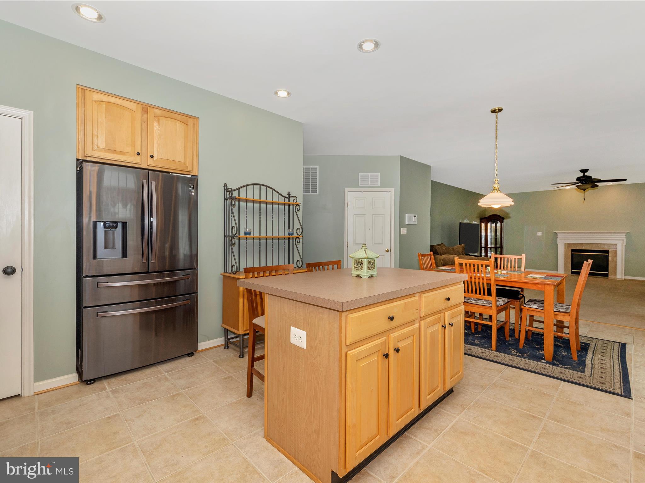 15 N POINTE TERRACE