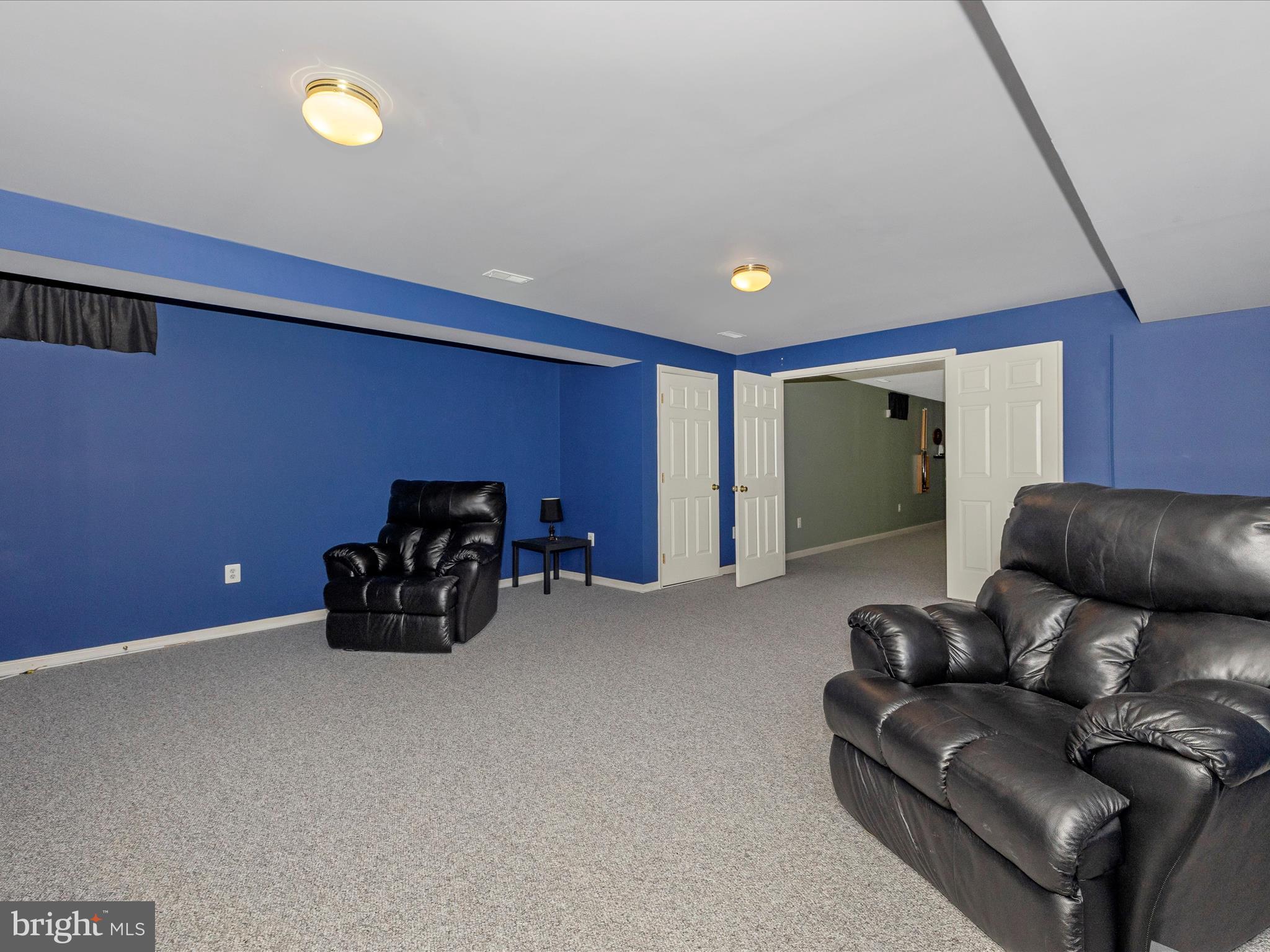 15 N POINTE TERRACE