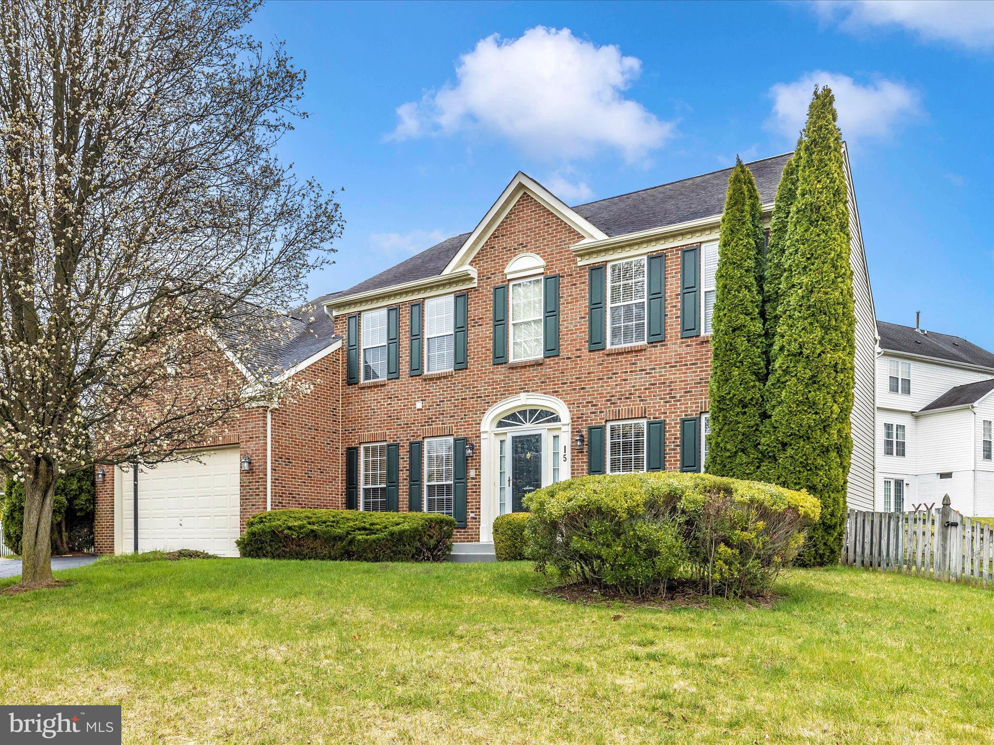 15 N POINTE TERRACE