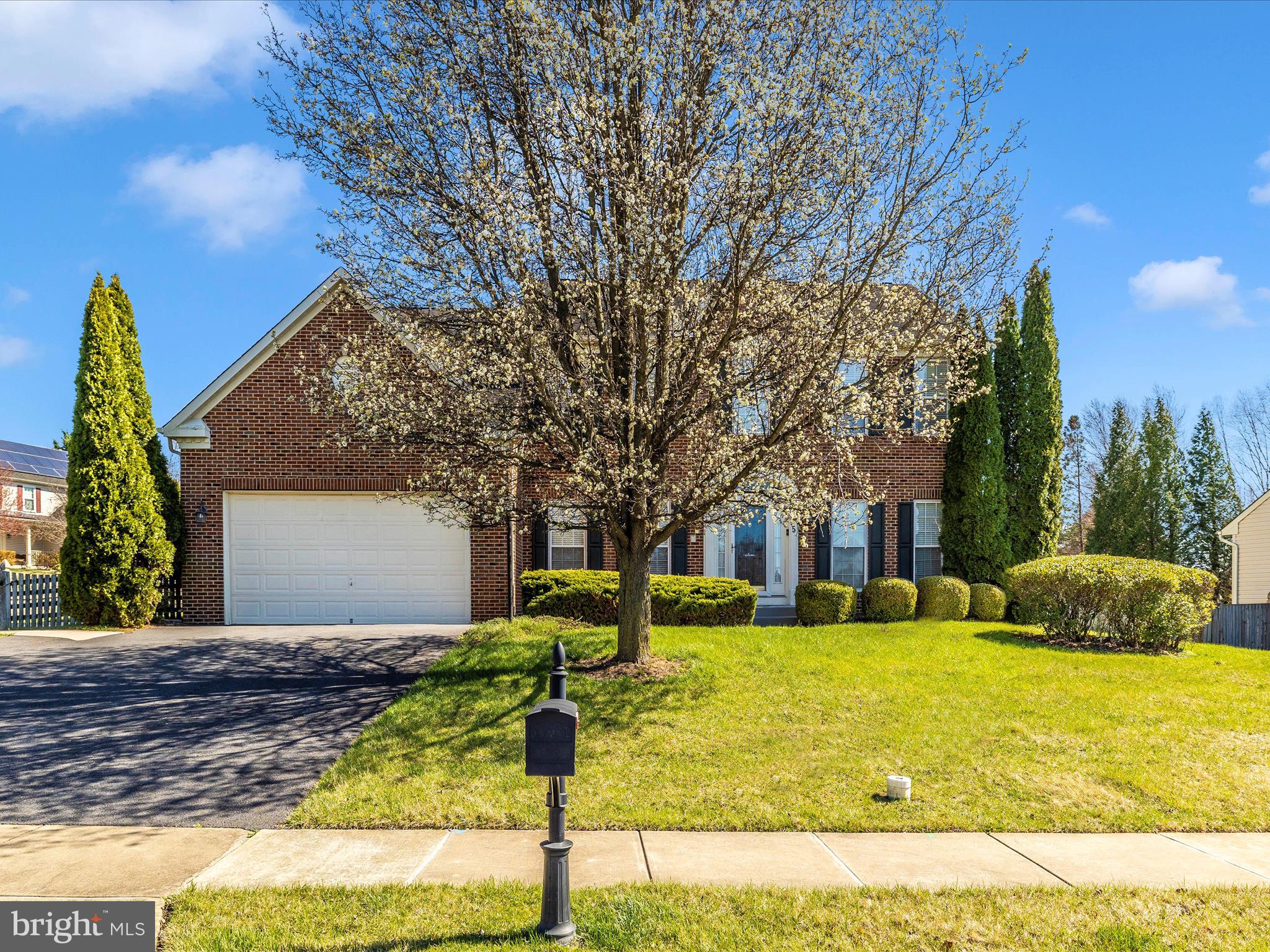 15 N POINTE TERRACE
