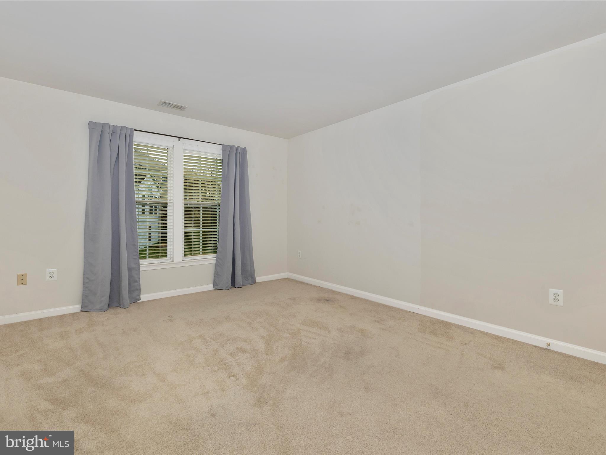 15 N POINTE TERRACE