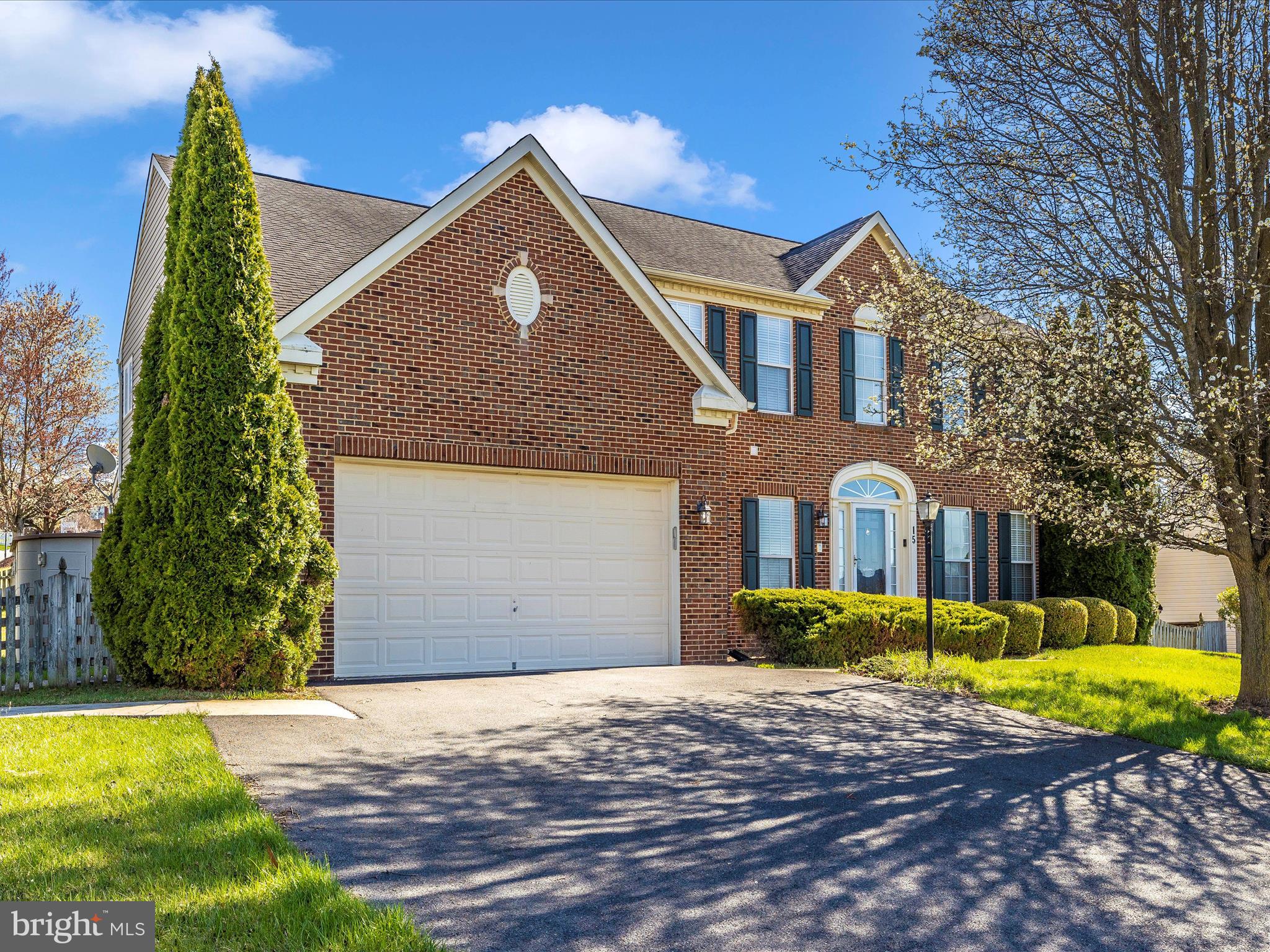 15 N POINTE TERRACE