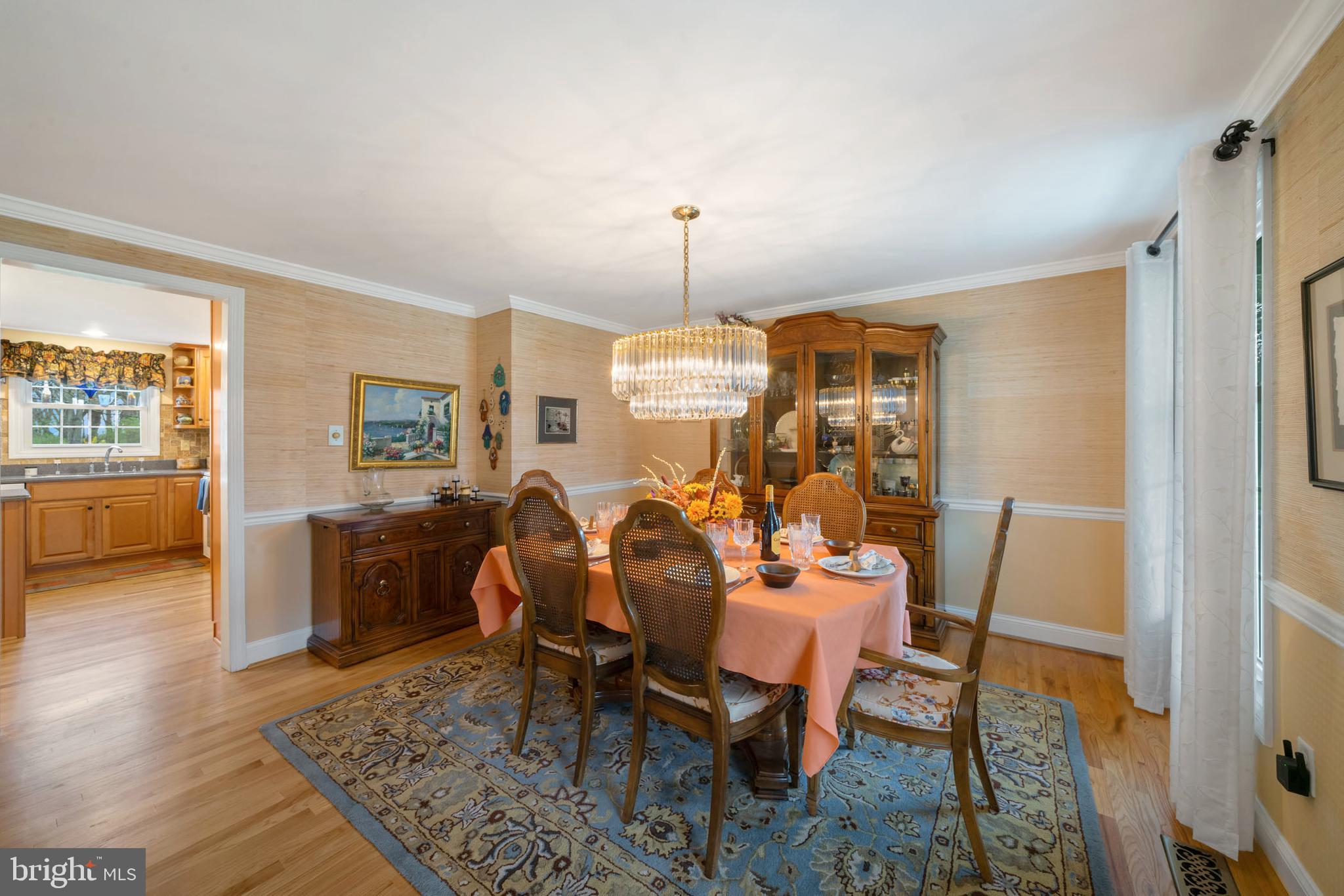 5905 CHAR LEIGH CIRCLE