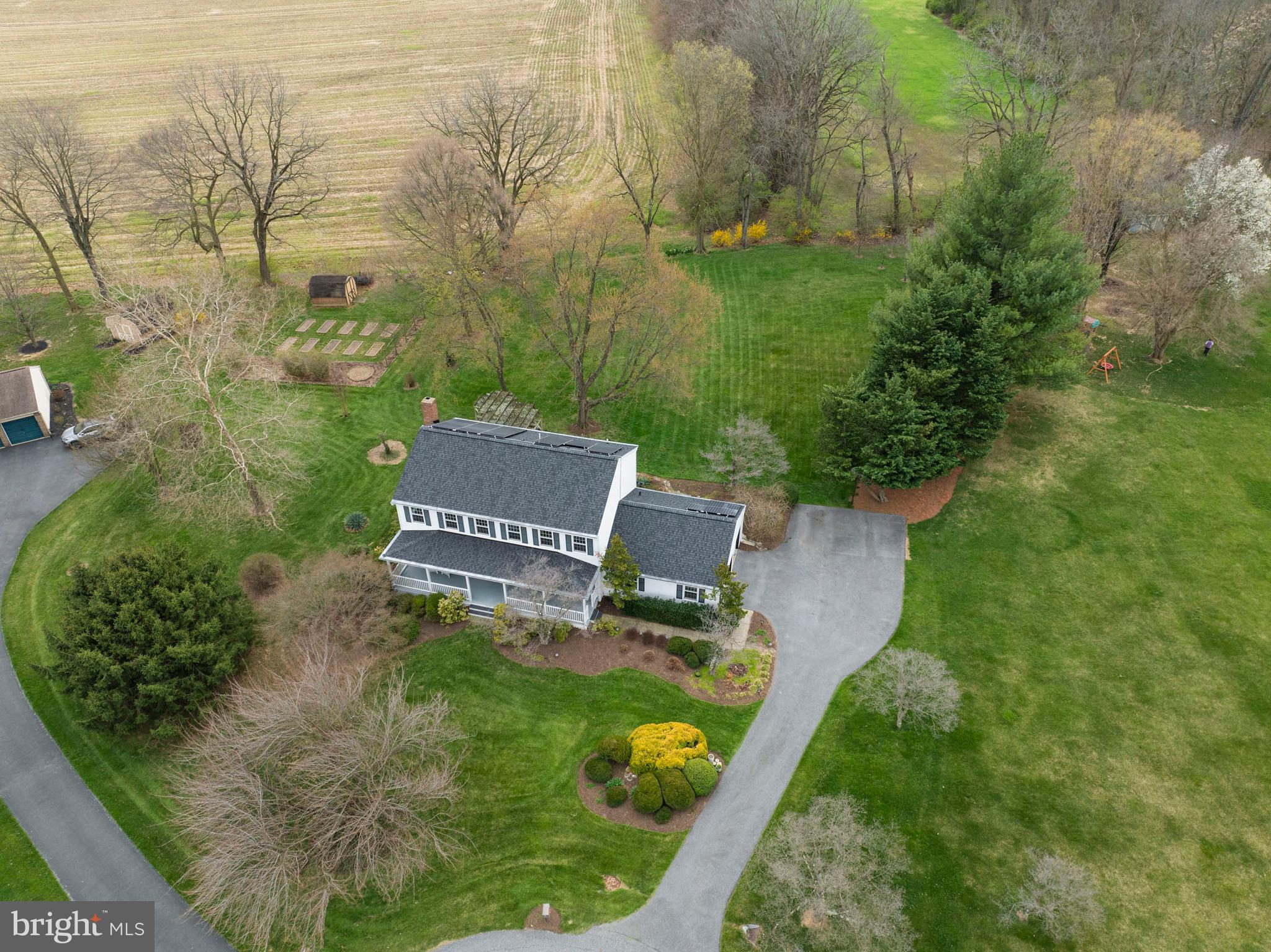 5905 CHAR LEIGH CIRCLE