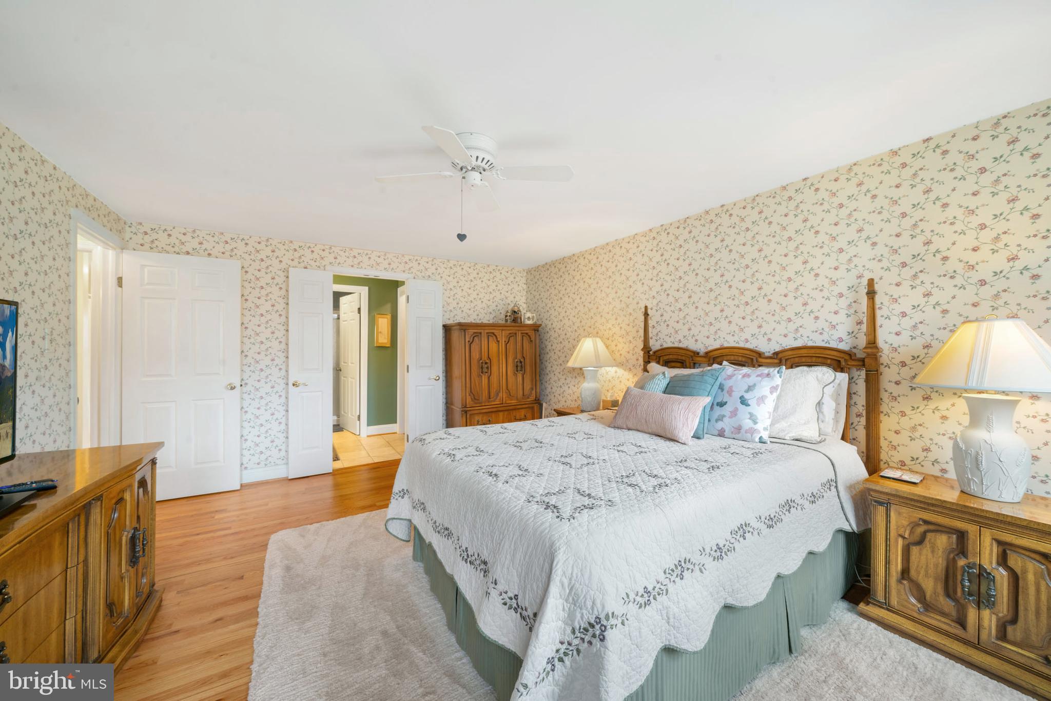 5905 CHAR LEIGH CIRCLE