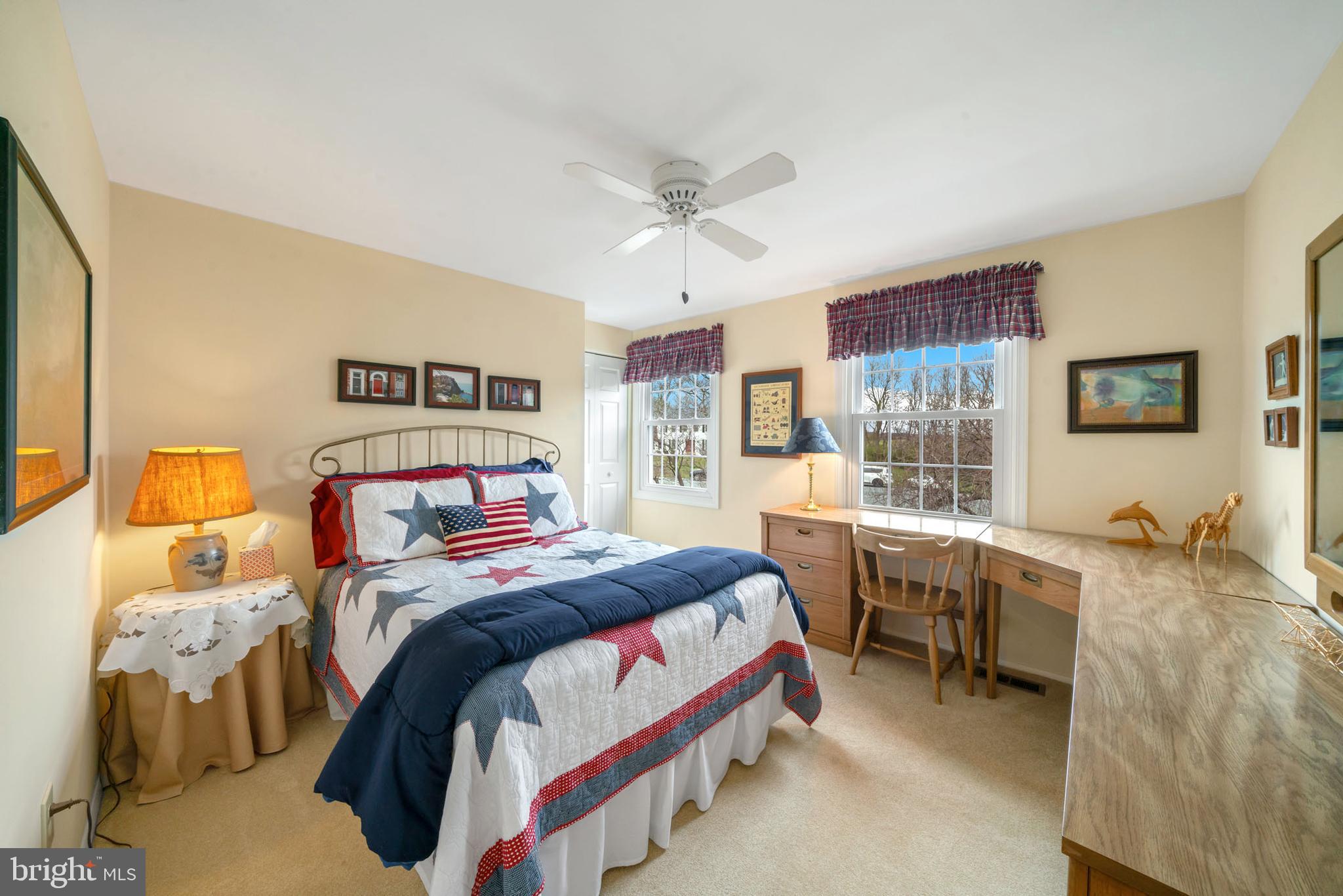 5905 CHAR LEIGH CIRCLE
