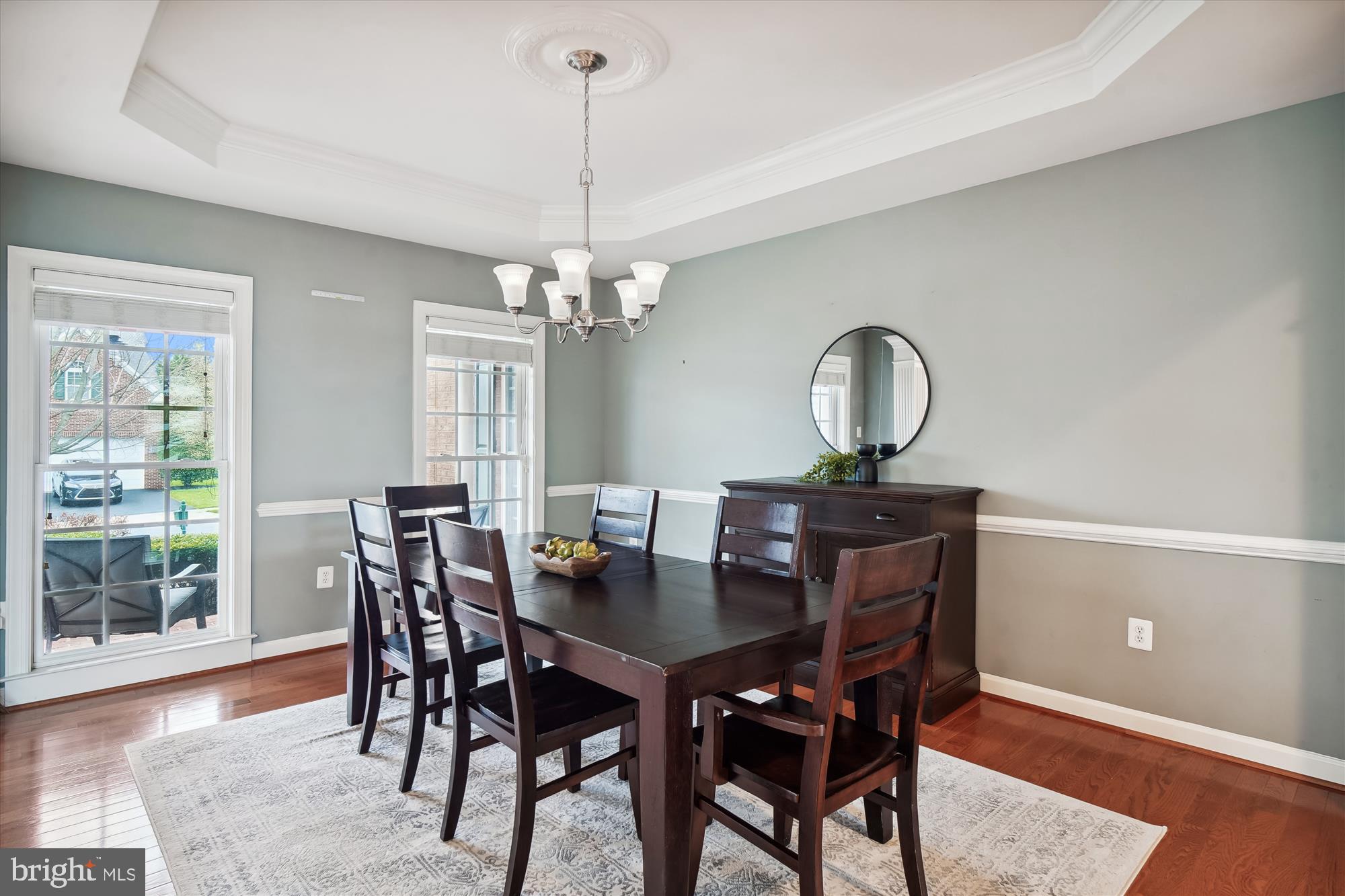405 GLENBROOK DRIVE