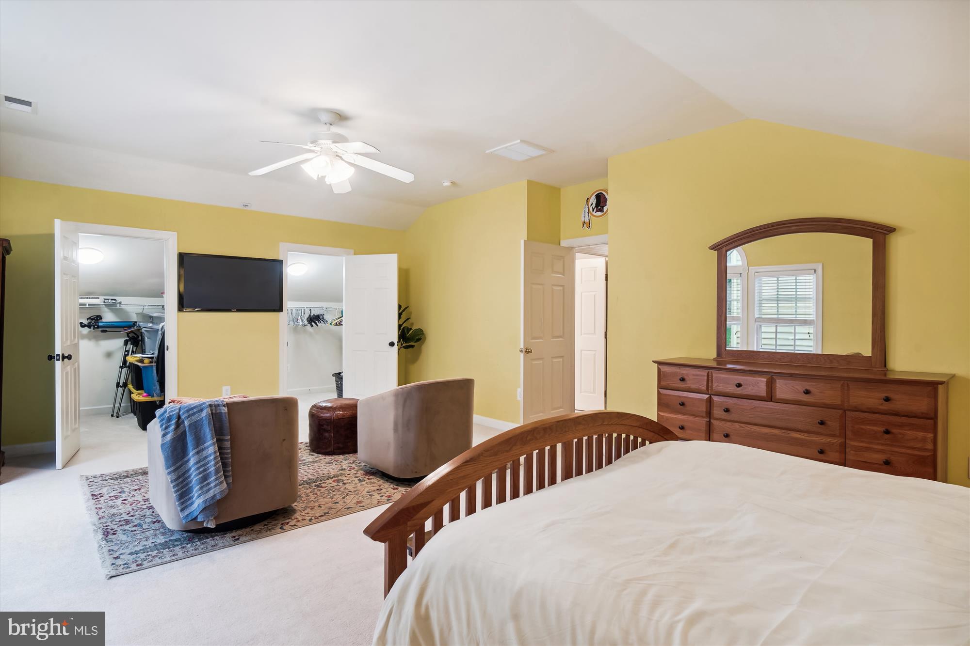 405 GLENBROOK DRIVE