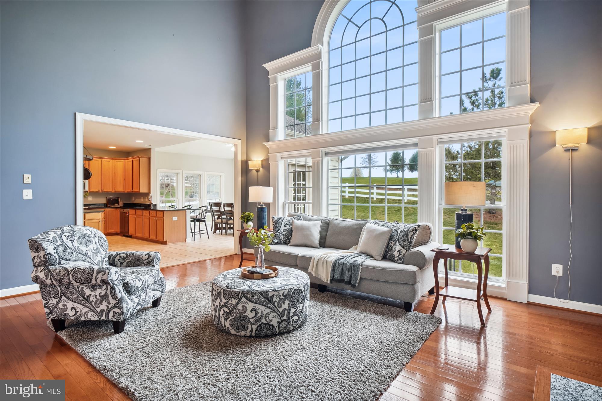 405 GLENBROOK DRIVE