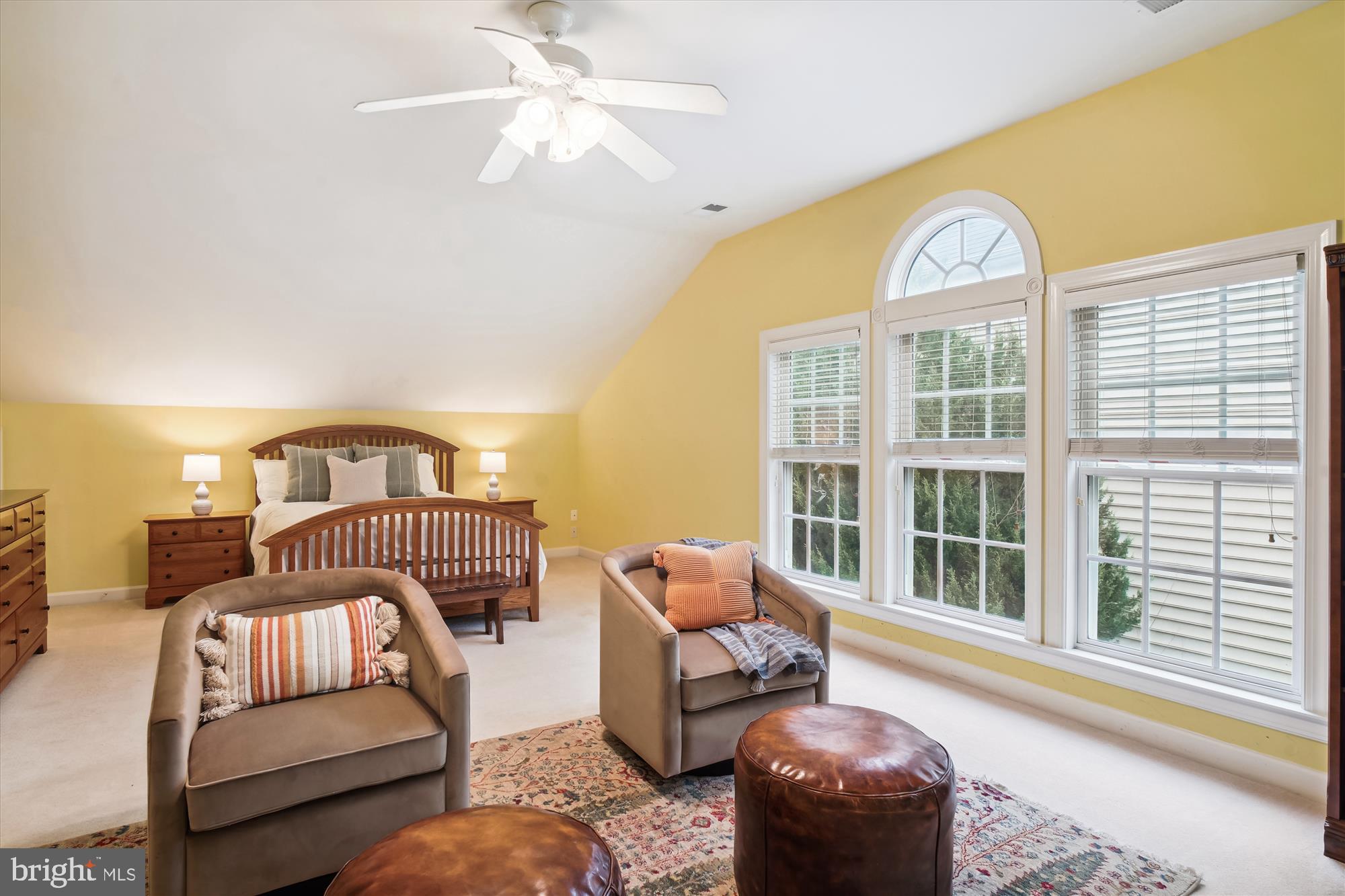 405 GLENBROOK DRIVE