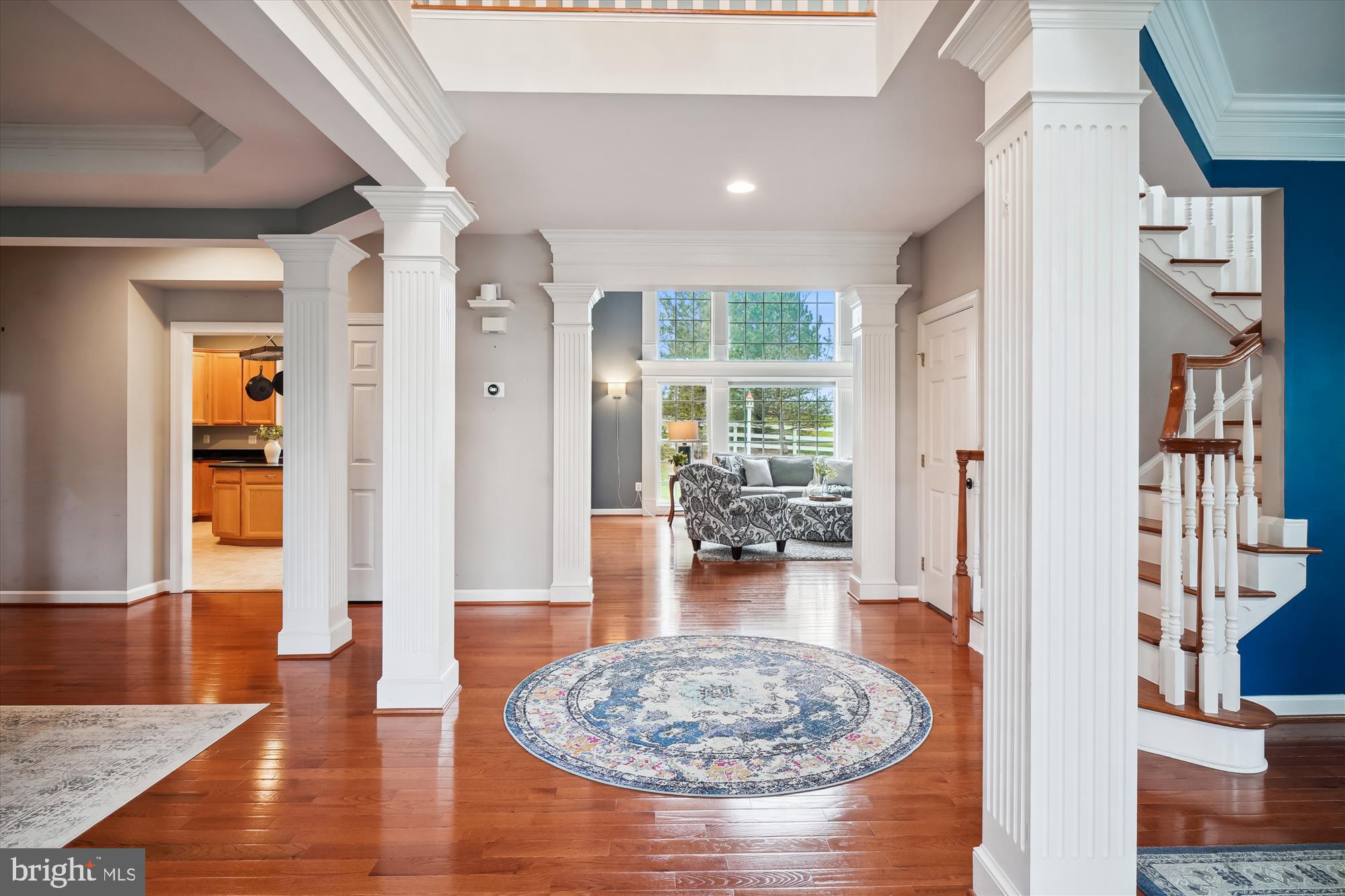405 GLENBROOK DRIVE
