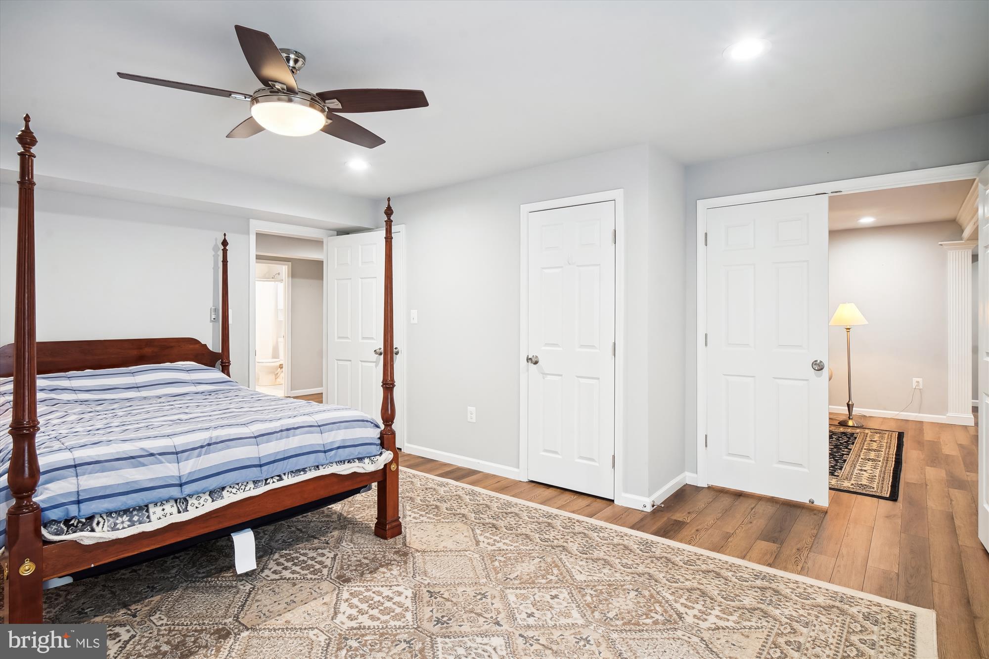 405 GLENBROOK DRIVE