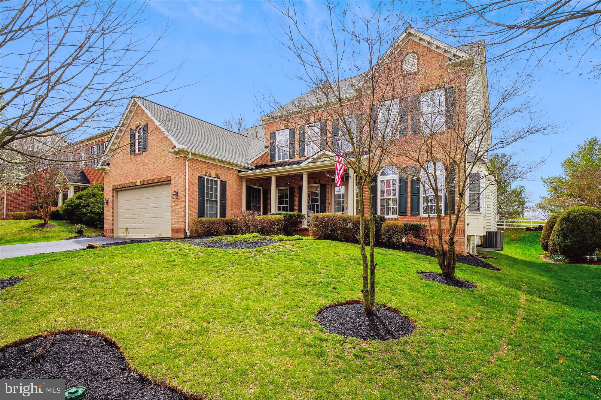 405 GLENBROOK DRIVE
