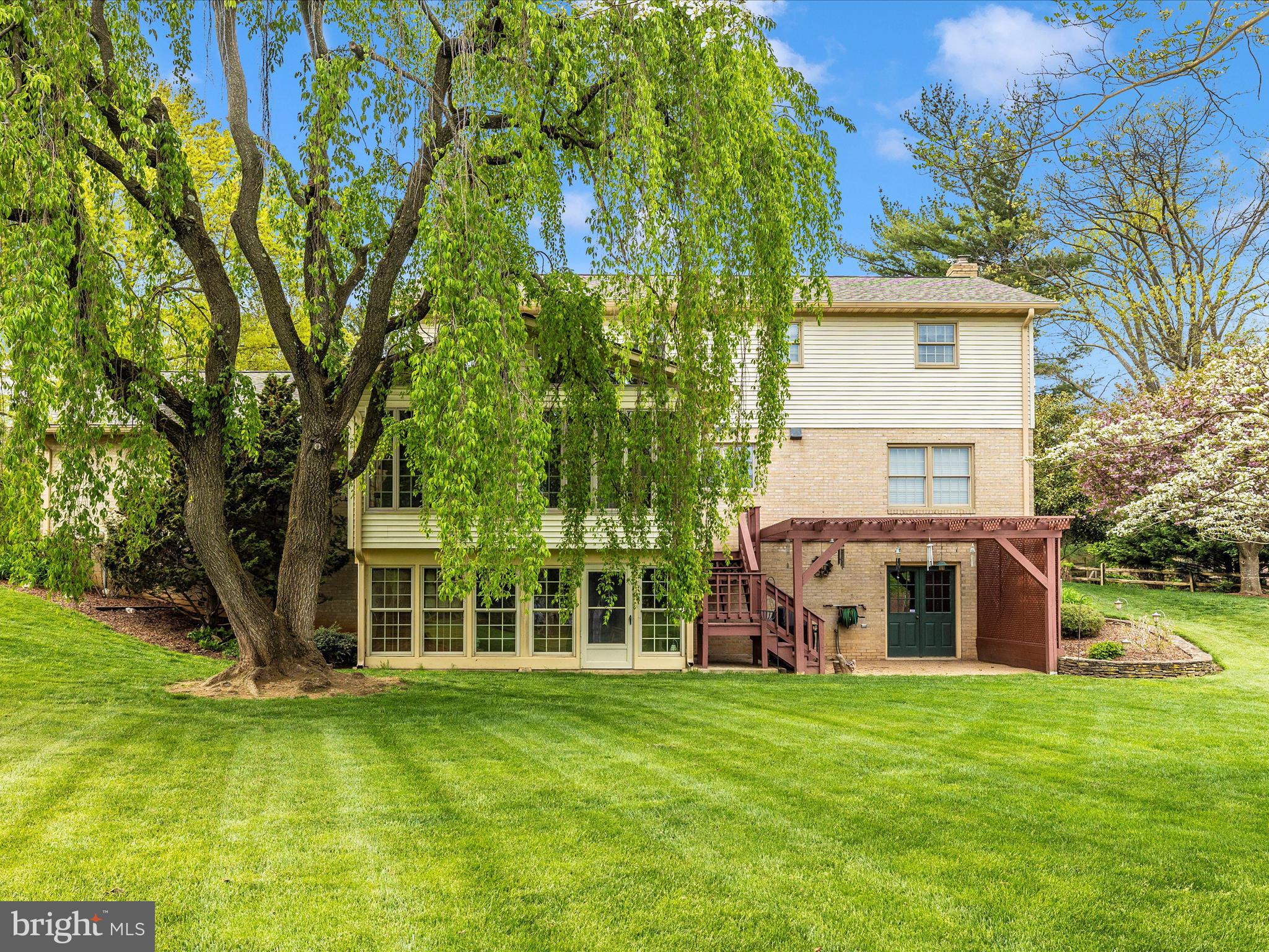 7901 RUNNYMEADE DRIVE