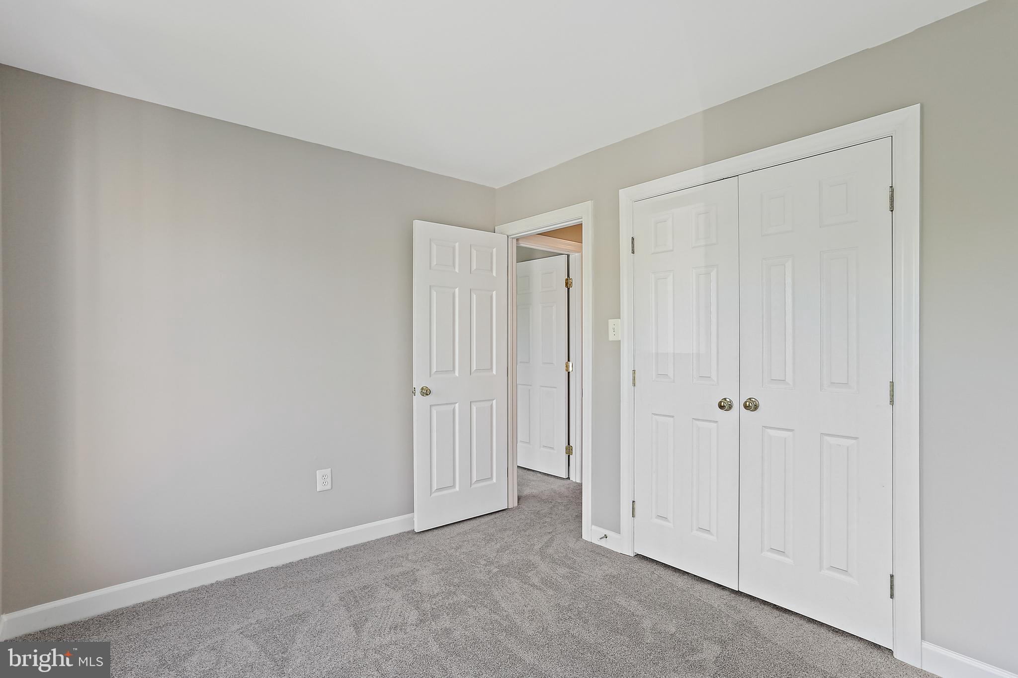 5256 BAMBURG COURT