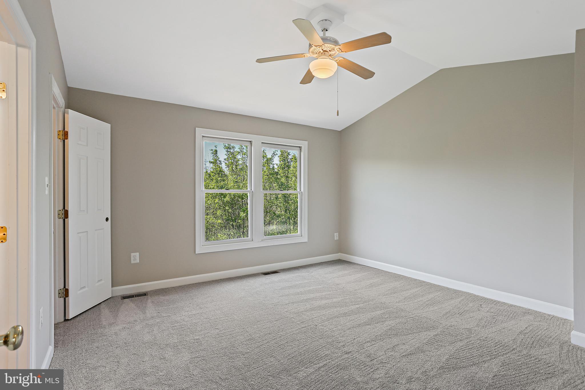5256 BAMBURG COURT