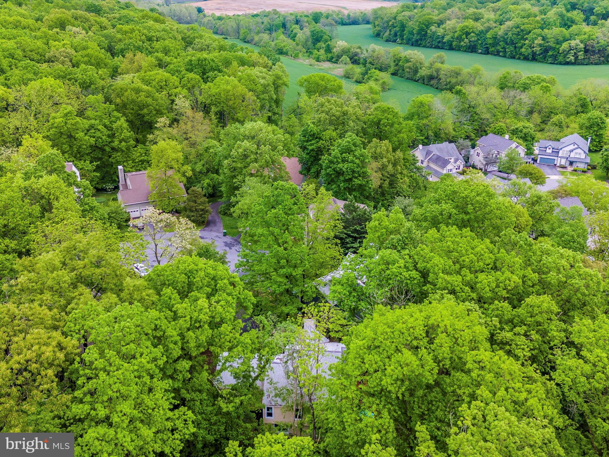 5740 WINDSONG COURT