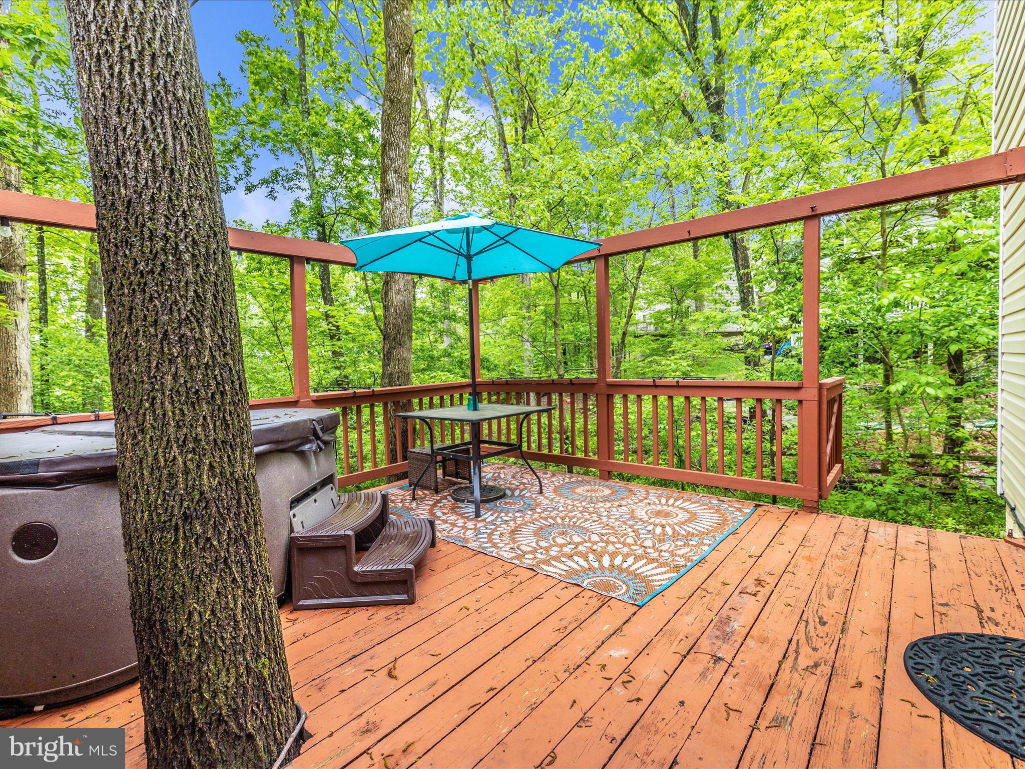 5740 WINDSONG COURT
