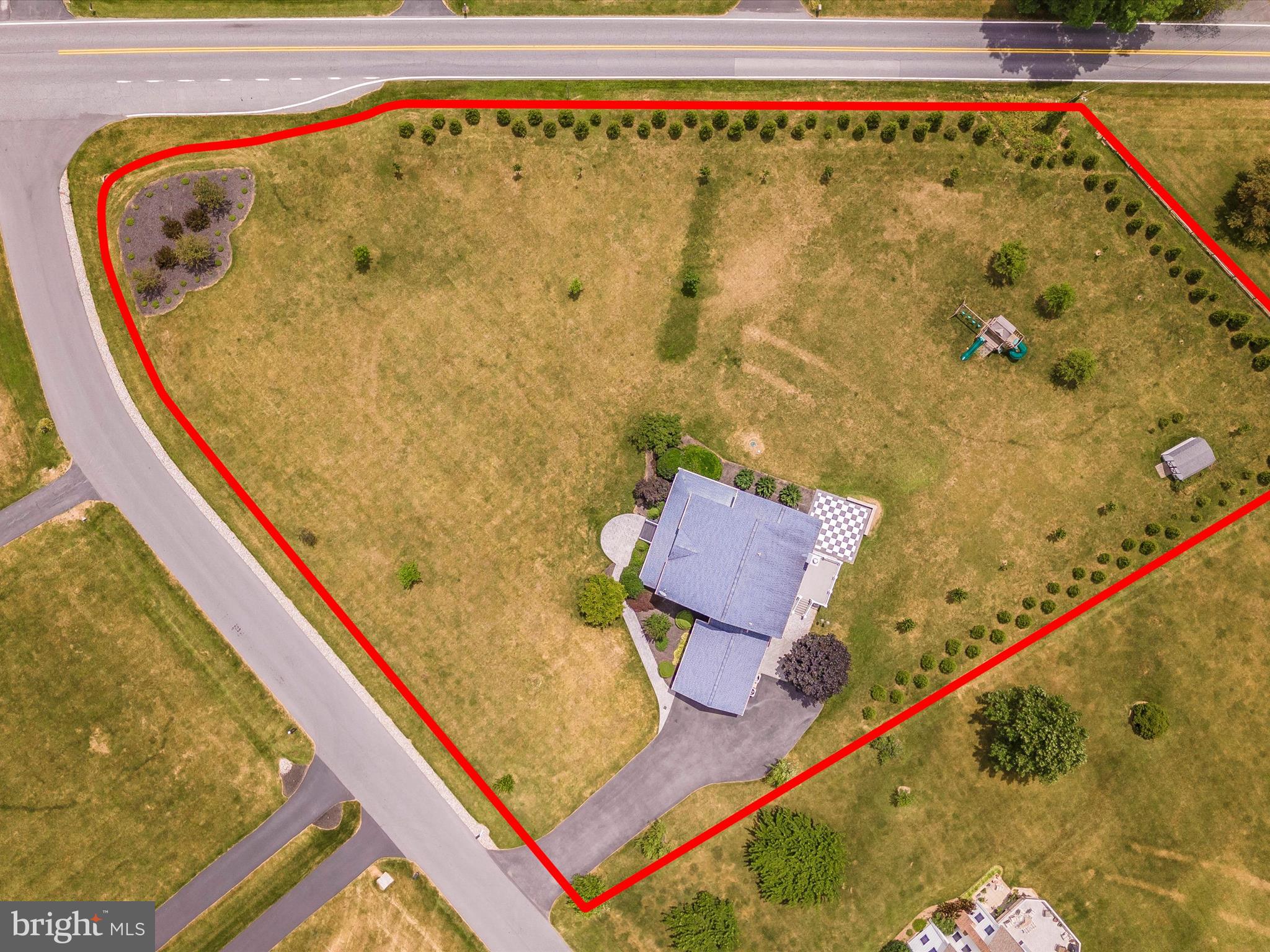 3320 SUEMAC COURT