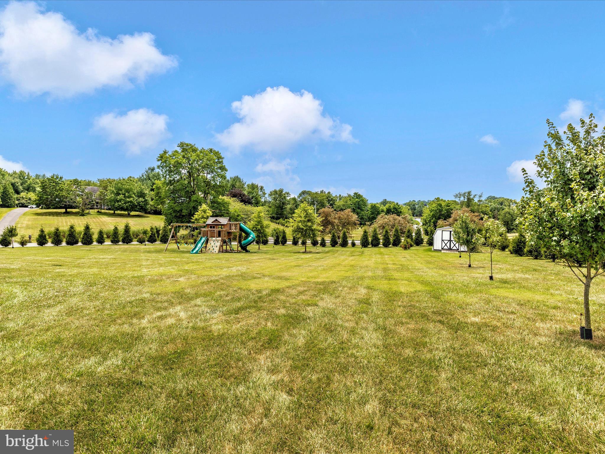 3320 SUEMAC COURT