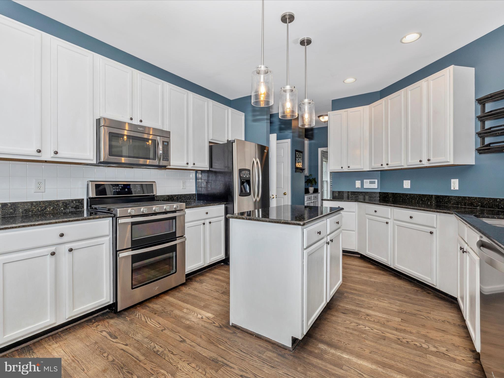 3320 SUEMAC COURT