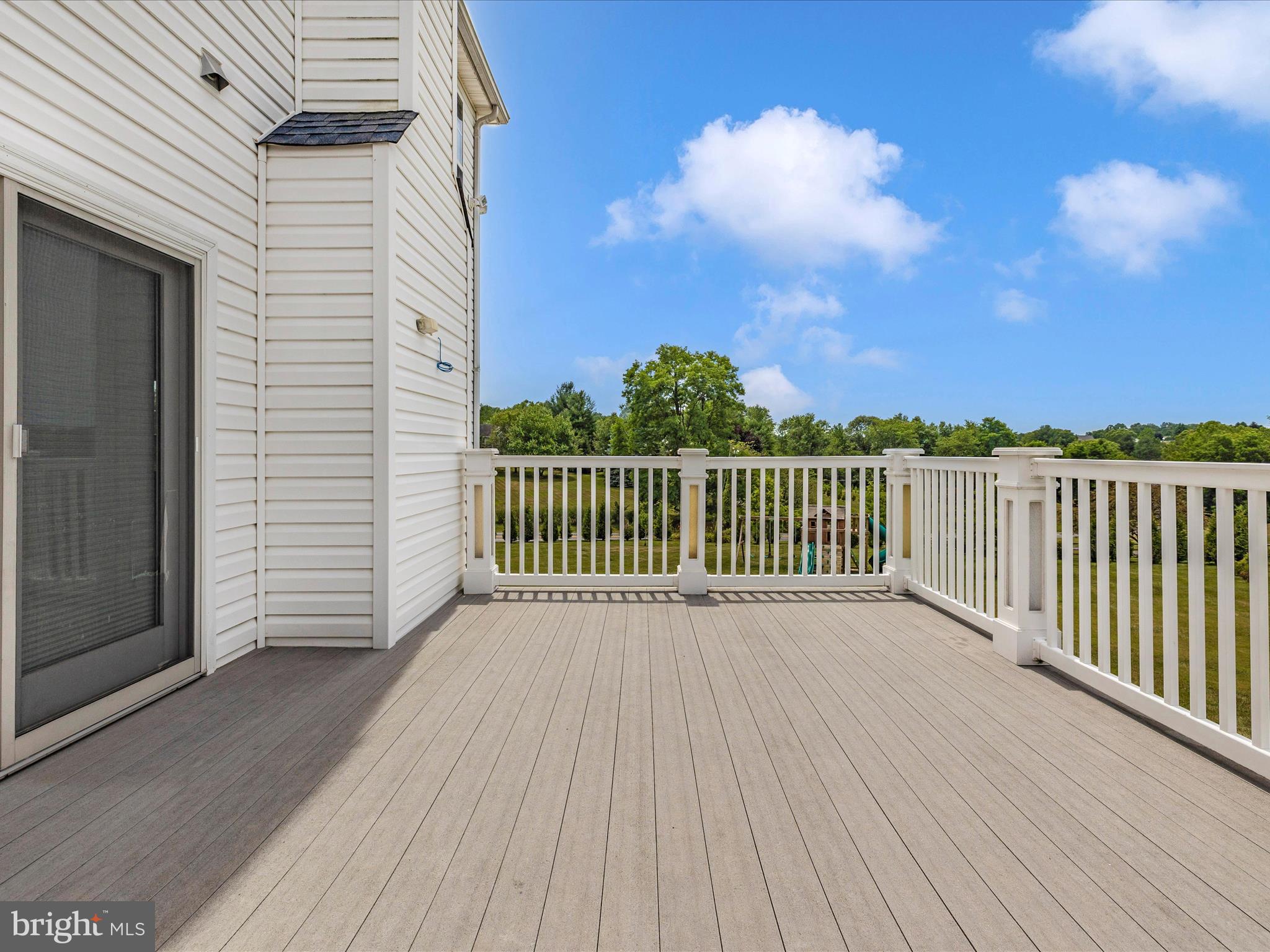 3320 SUEMAC COURT