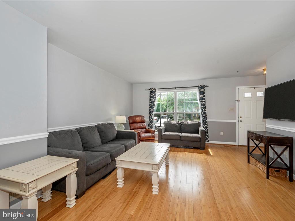 5629 ROCKLEDGE COURT