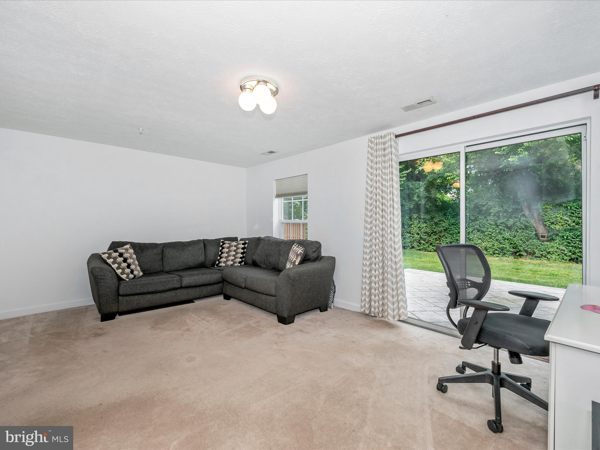 5629 ROCKLEDGE COURT