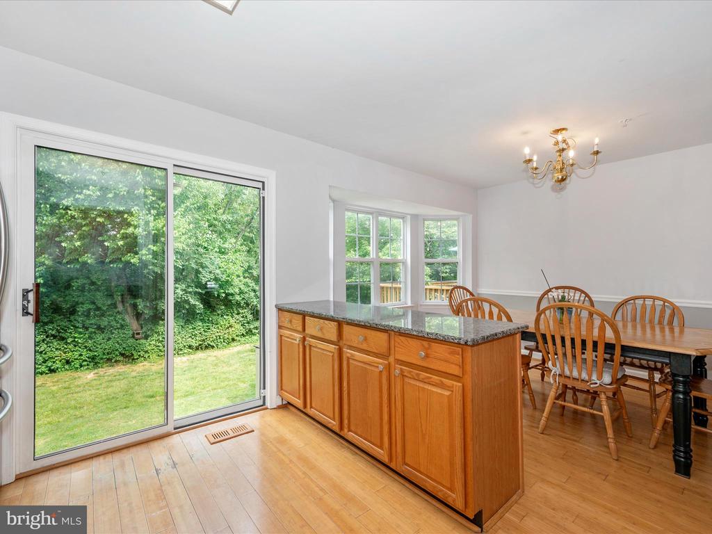 5629 ROCKLEDGE COURT
