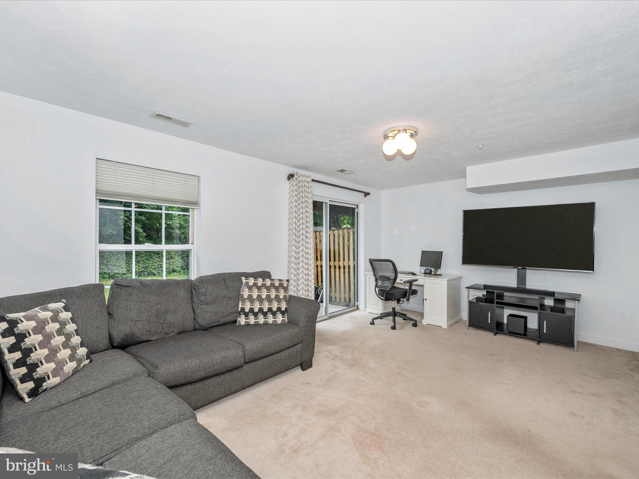 5629 ROCKLEDGE COURT