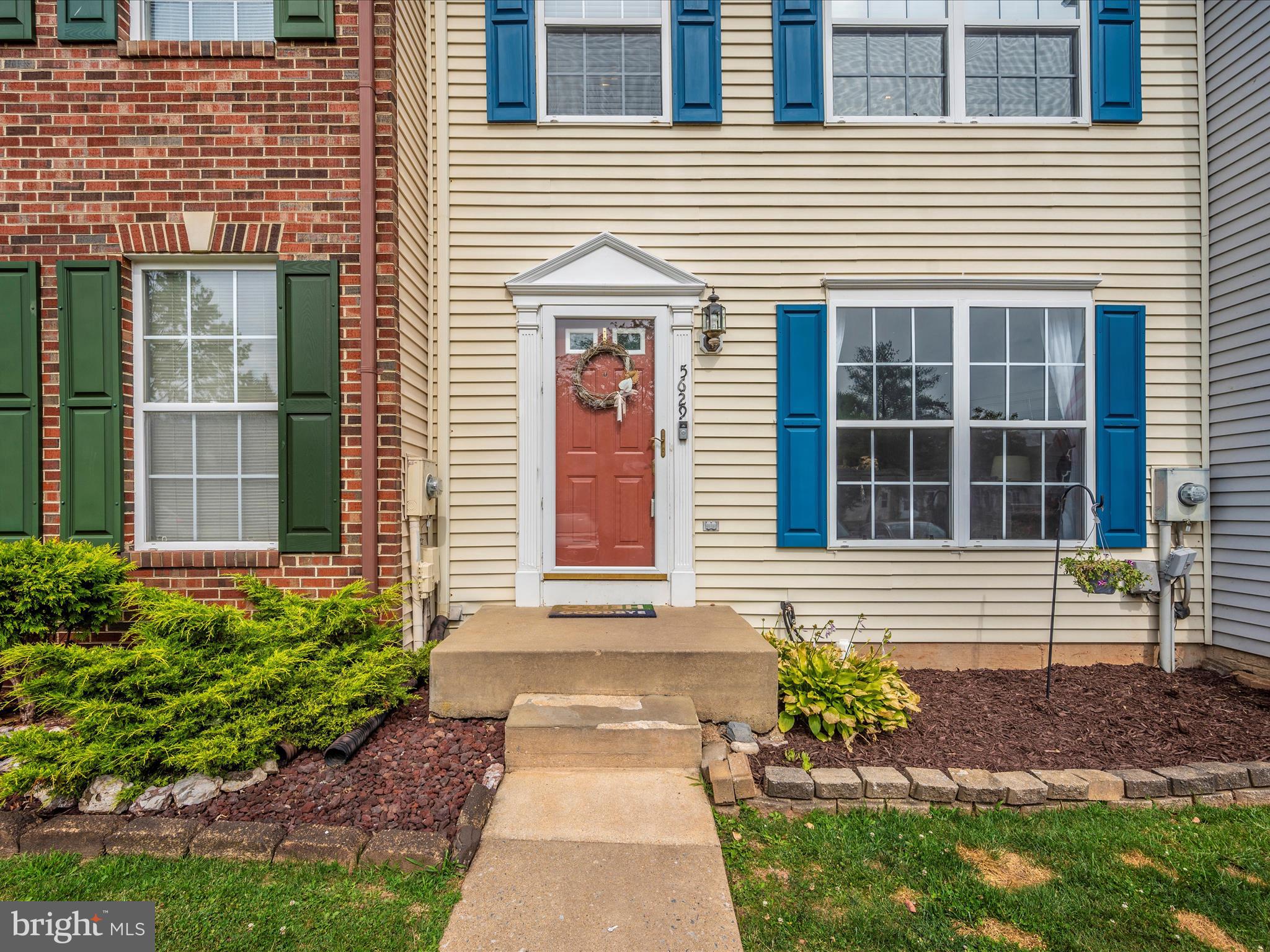 5629 ROCKLEDGE COURT
