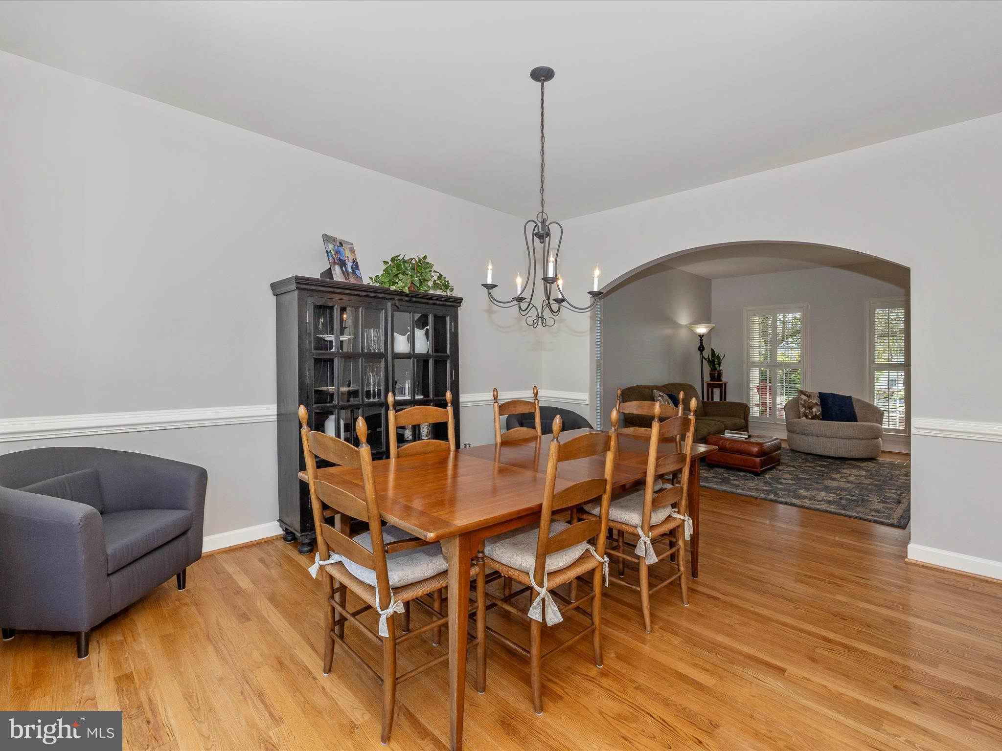 6 ASHKY COURT